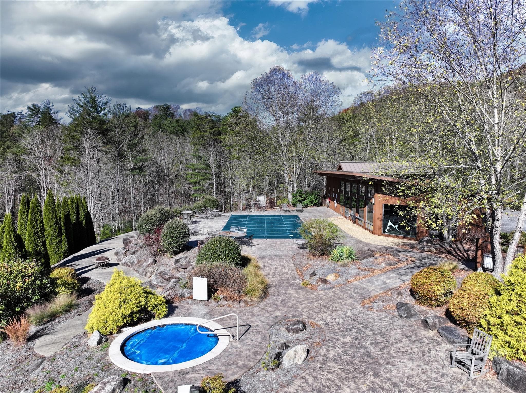 The pool and spa are waiting for summer (and you) to arrive - Marshall