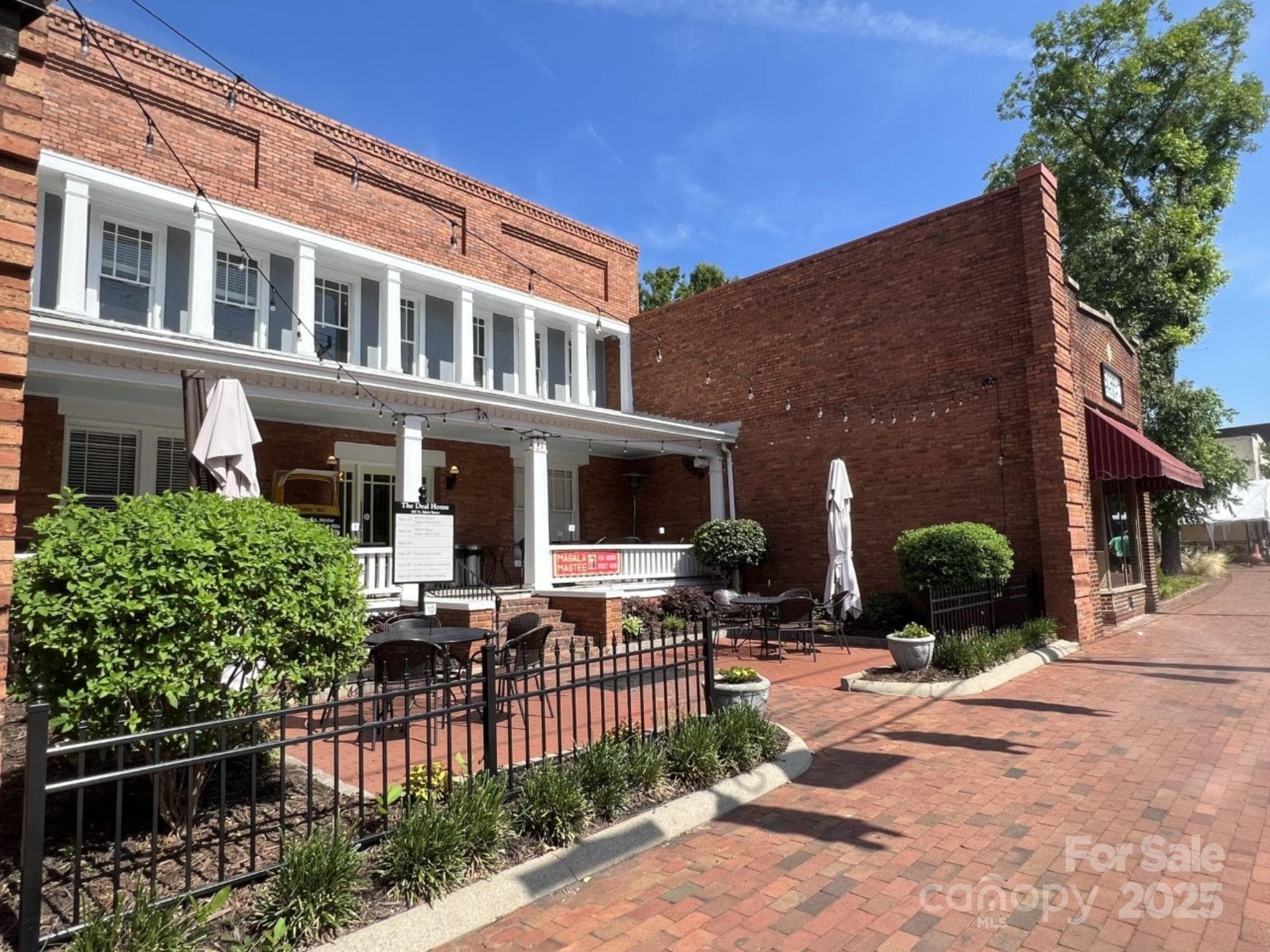 Downtown Davidson - Davidson