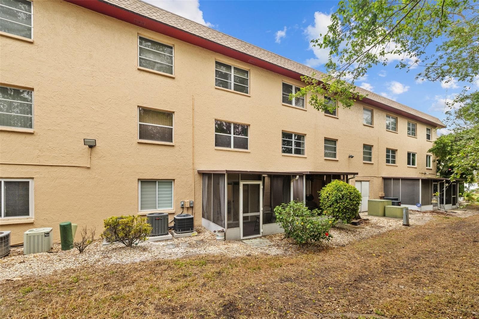 Condominium at 4126 HERON WAY #B113, BRADENTON, photo 24 of 45