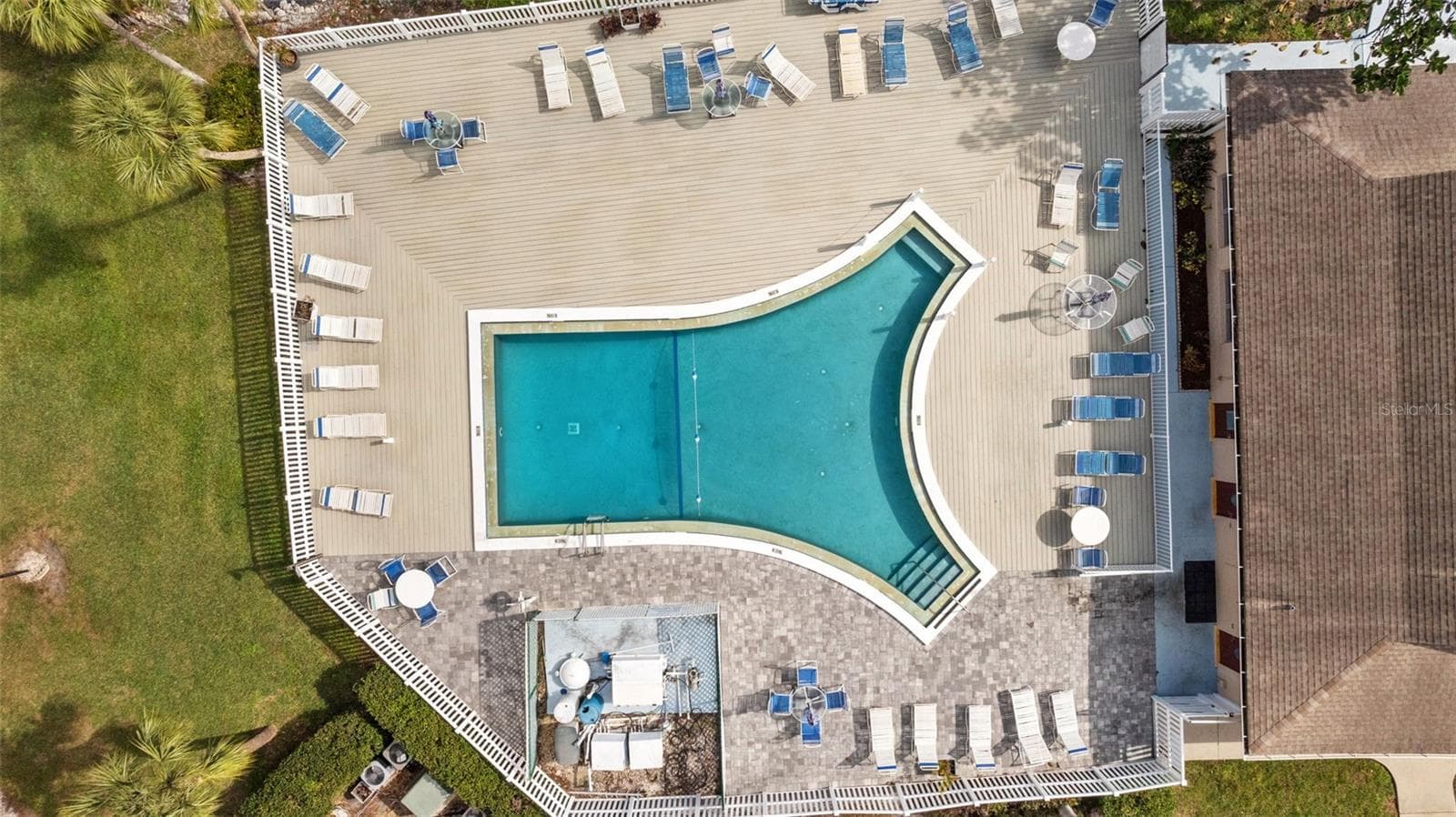 Condominium at 4126 HERON WAY #B113, BRADENTON, photo 37 of 45