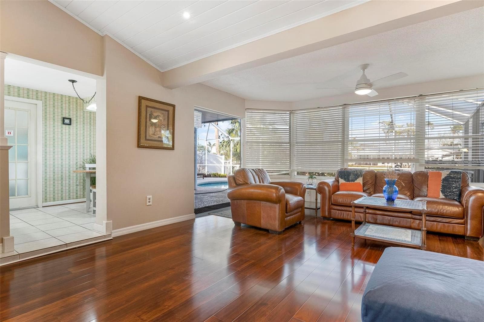 Single Family Residence at 5207 BIMINI DR, BRADENTON, photo 13 of 40