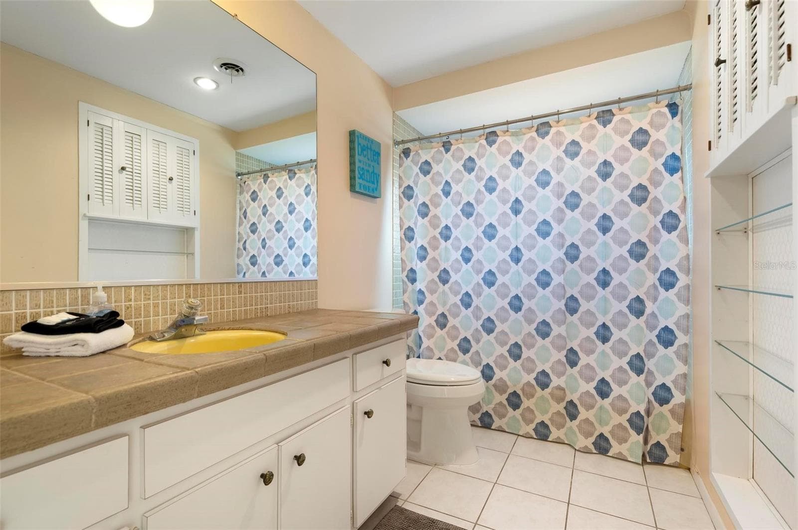 Single Family Residence at 5207 BIMINI DR, BRADENTON, photo 23 of 40