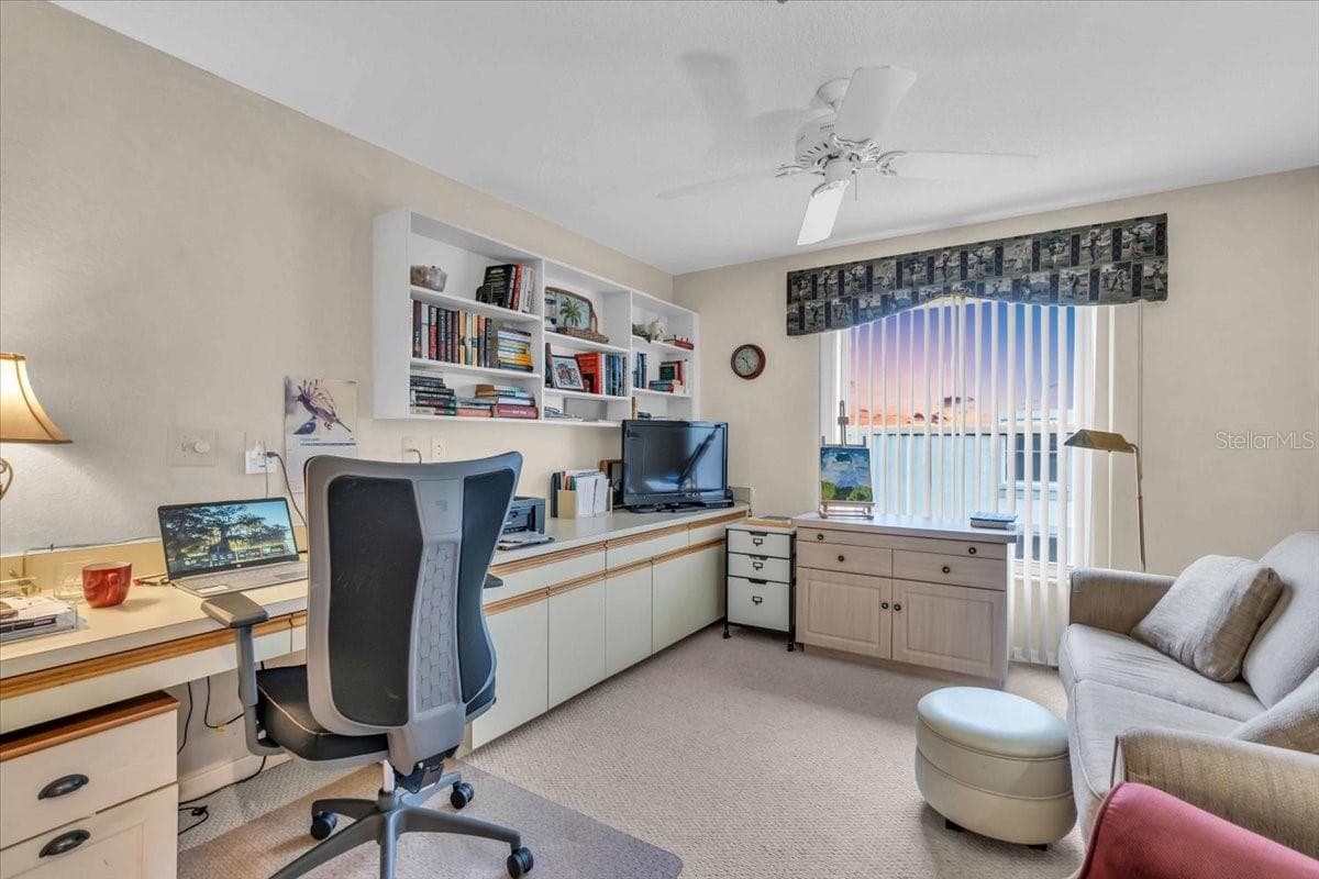 den with built in desk - 6713 STONE RIVER RD #206, BRADENTON