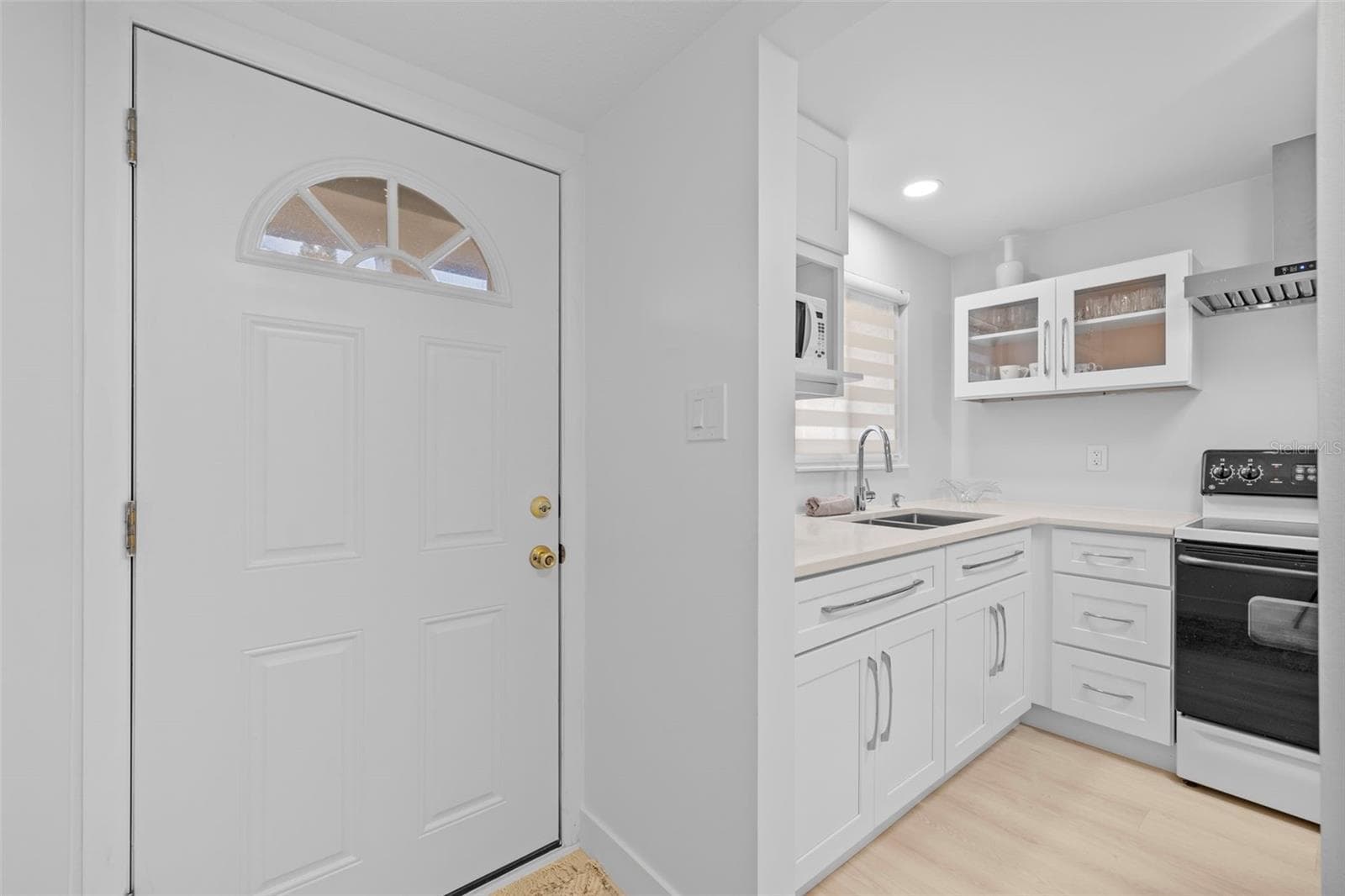 Condominium at 4126 HERON WAY #B113, BRADENTON, photo 2 of 45