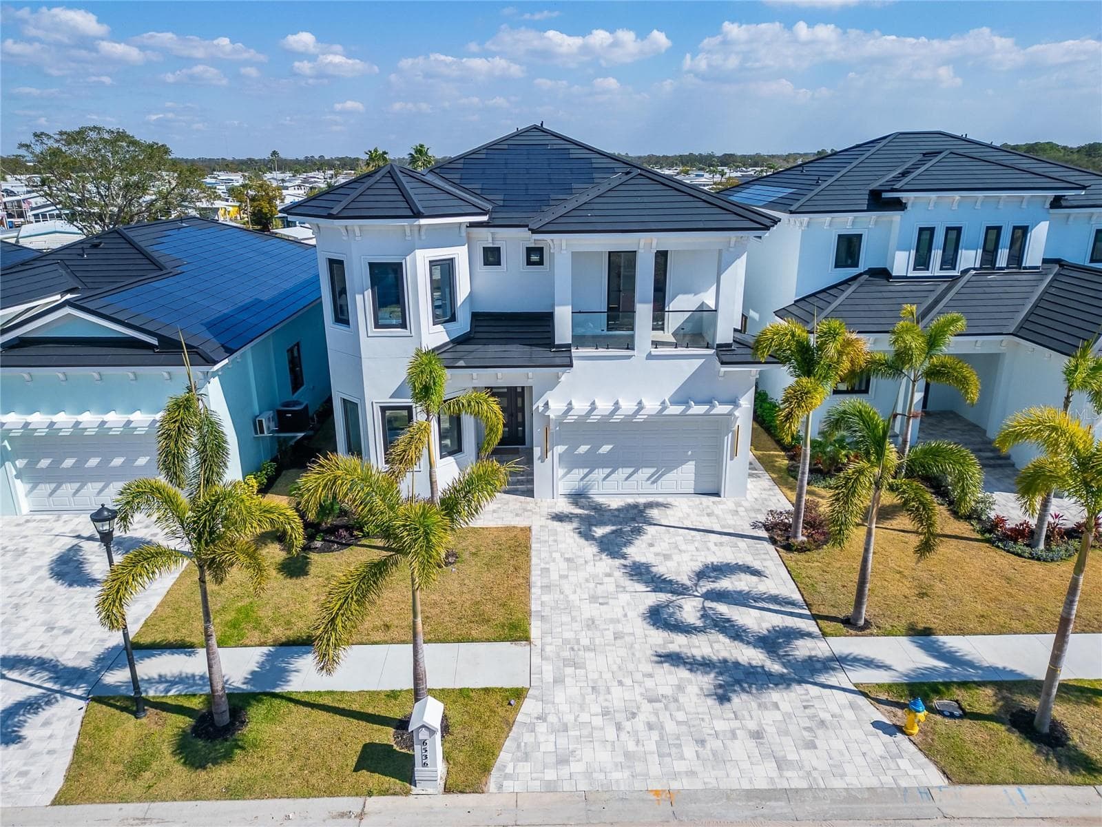 Single Family Residence at 6536 SIMONE SHORES CIR, APOLLO BEACH, photo 8 of 94