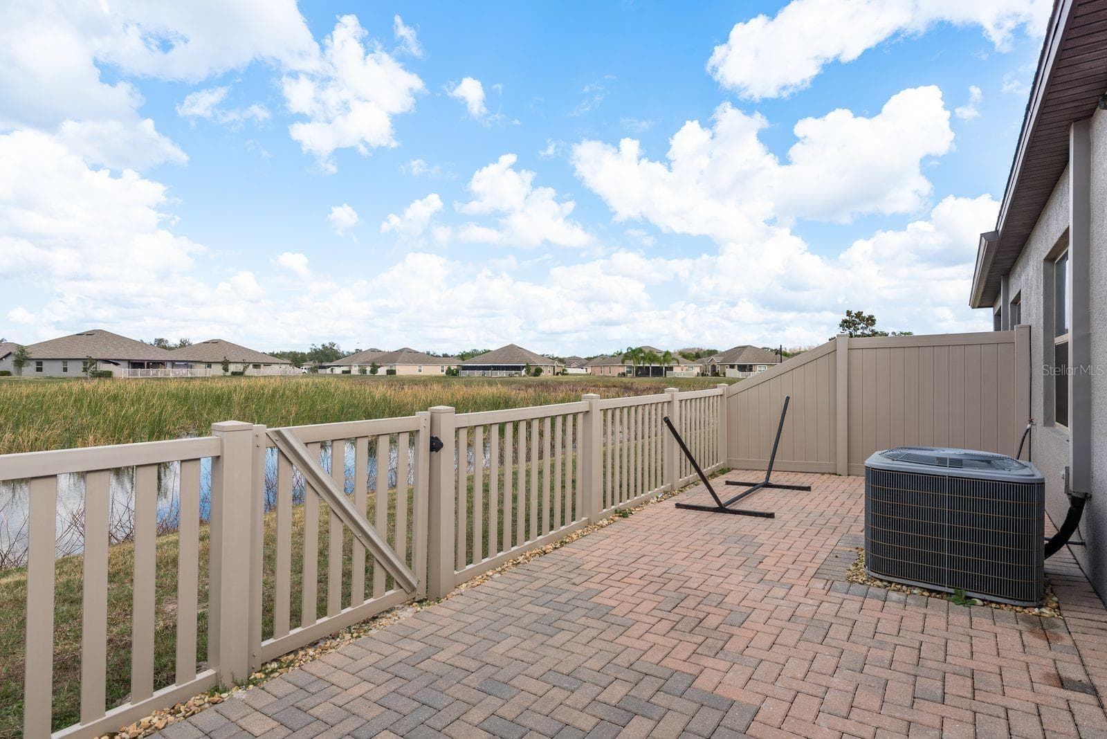 Villa at 13387 CREST LAKE DR, HUDSON, photo 25 of 32