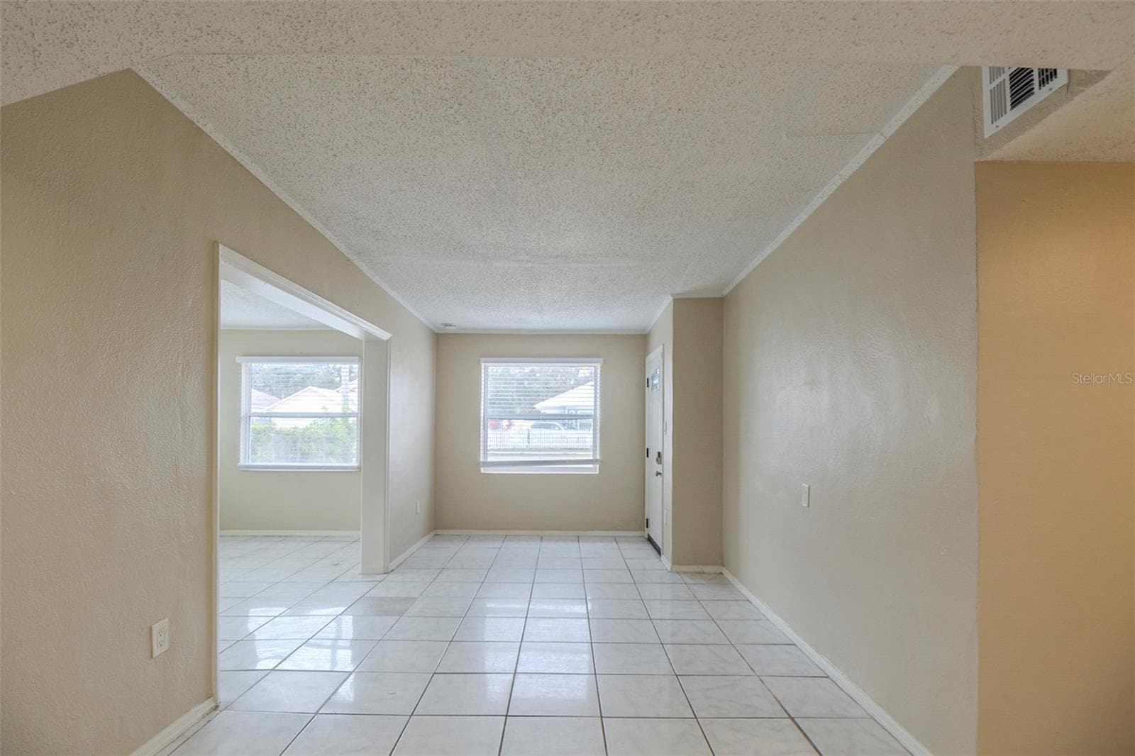Single Family Residence at 451 ROGERS ST, ORLANDO, photo 6 of 26