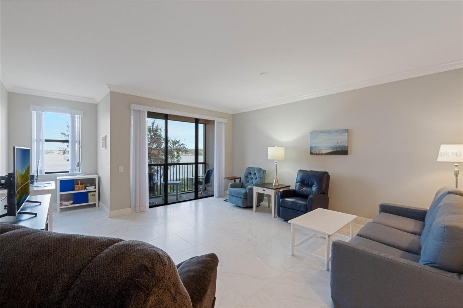 Living Room. - 16300 COUNTY ROAD 455 #305, MONTVERDE