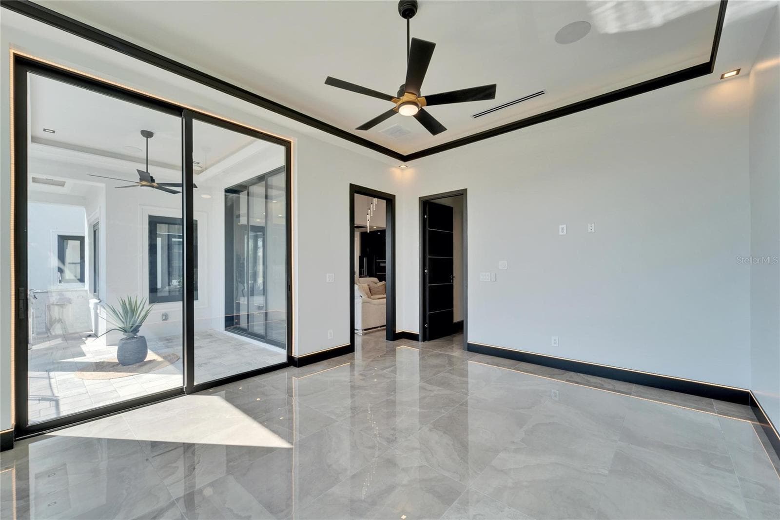 Single Family Residence at 6536 SIMONE SHORES CIR, APOLLO BEACH, photo 41 of 94
