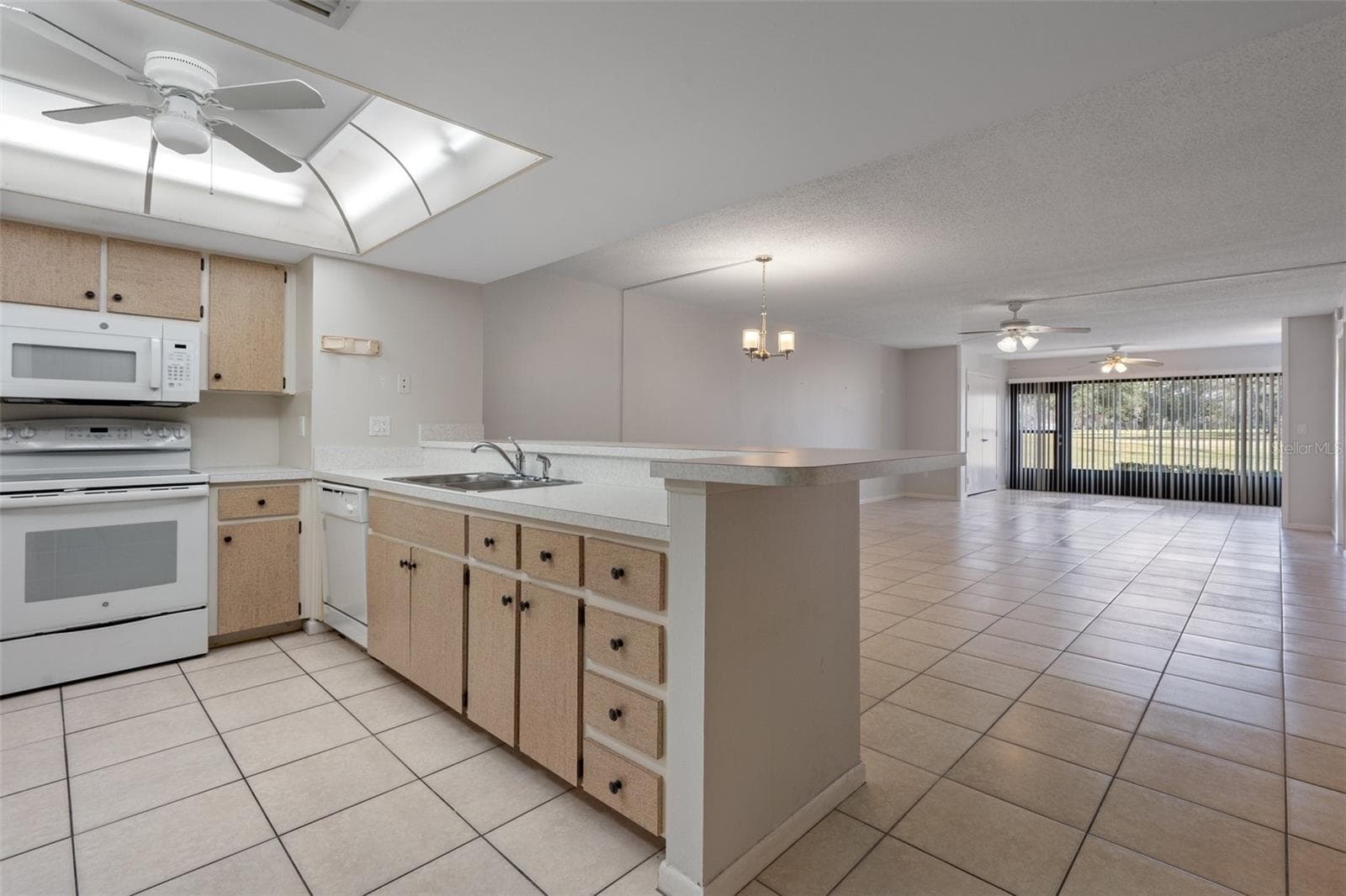 Condominium at 3 CYPRESS RUN #35A, HOMOSASSA, photo 3 of 50