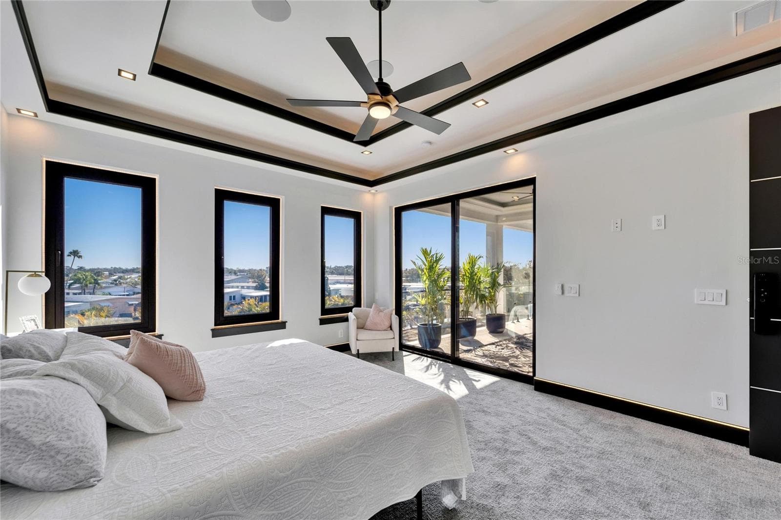 Single Family Residence at 6536 SIMONE SHORES CIR, APOLLO BEACH, photo 44 of 94
