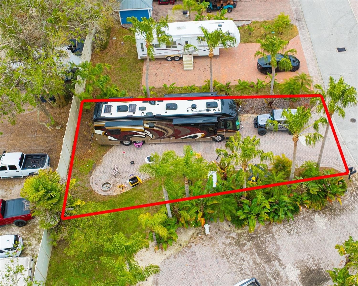 6865 AMANDA VISTA CIR