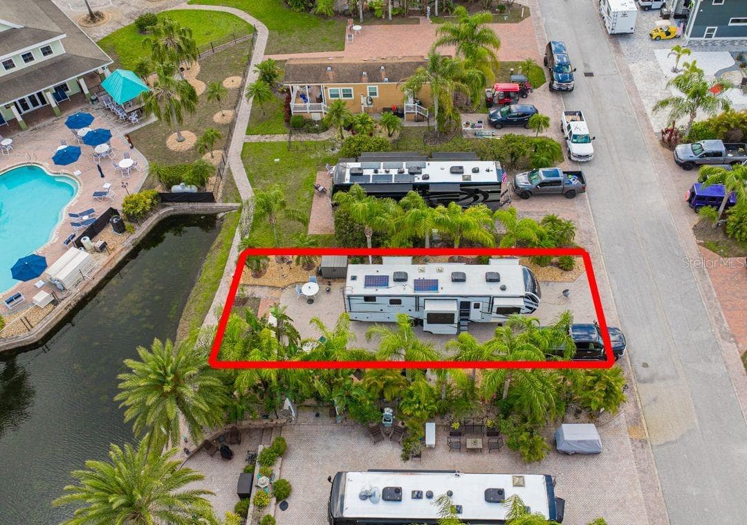 6770 AMANDA VISTA CIR