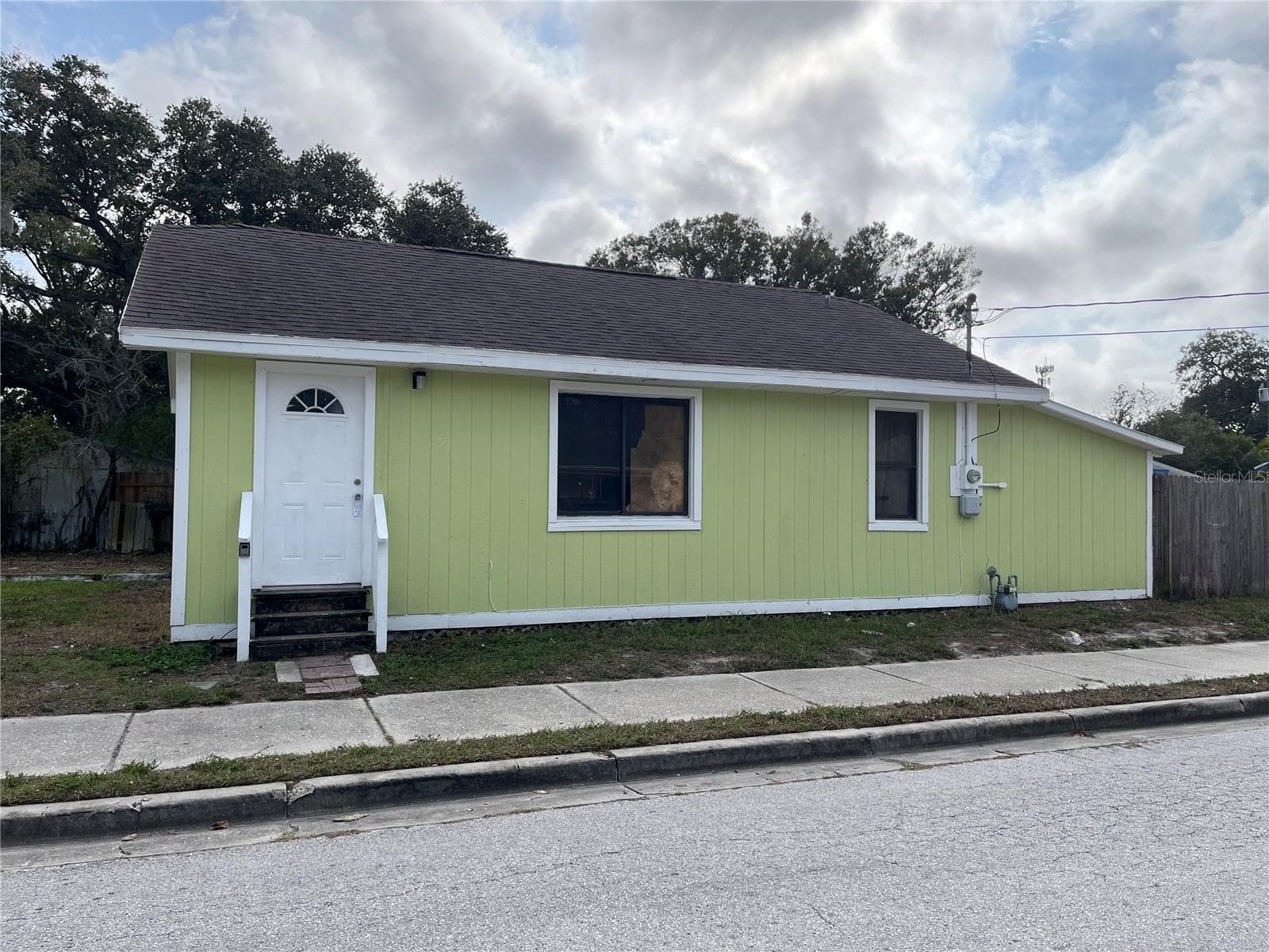 Single Family Residence at 1554 TILLEY AVE, CLEARWATER, photo 15 of 18