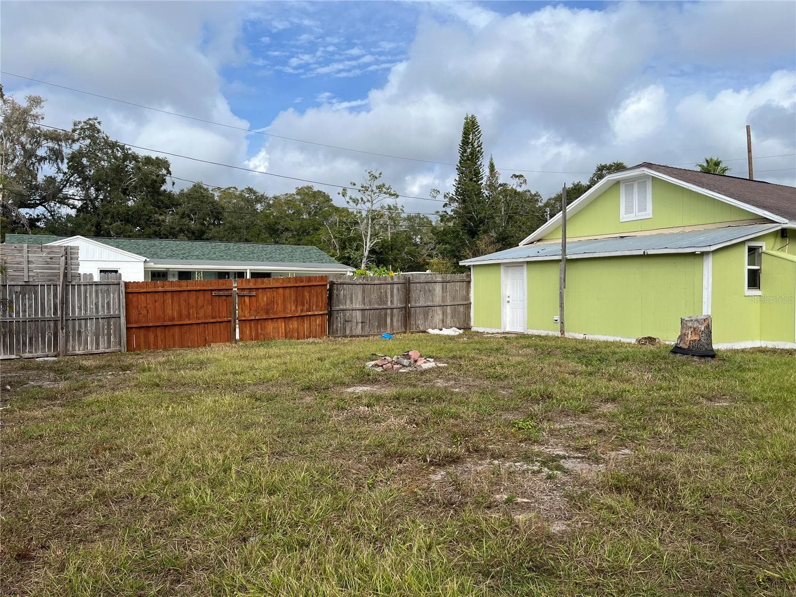 Single Family Residence at 1554 TILLEY AVE, CLEARWATER, photo 17 of 18