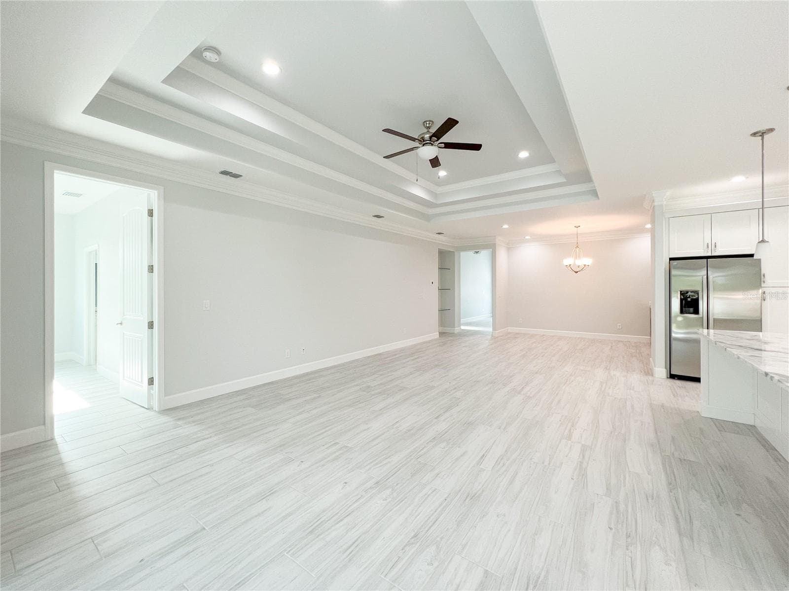Single Family Residence at 5213 WILLOW LAKE CT, SARASOTA, photo 8 of 28