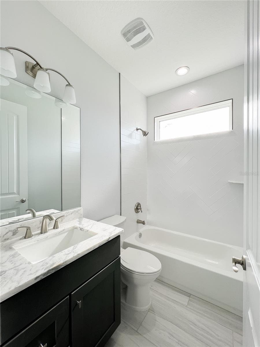 Single Family Residence at 5213 WILLOW LAKE CT, SARASOTA, photo 22 of 28