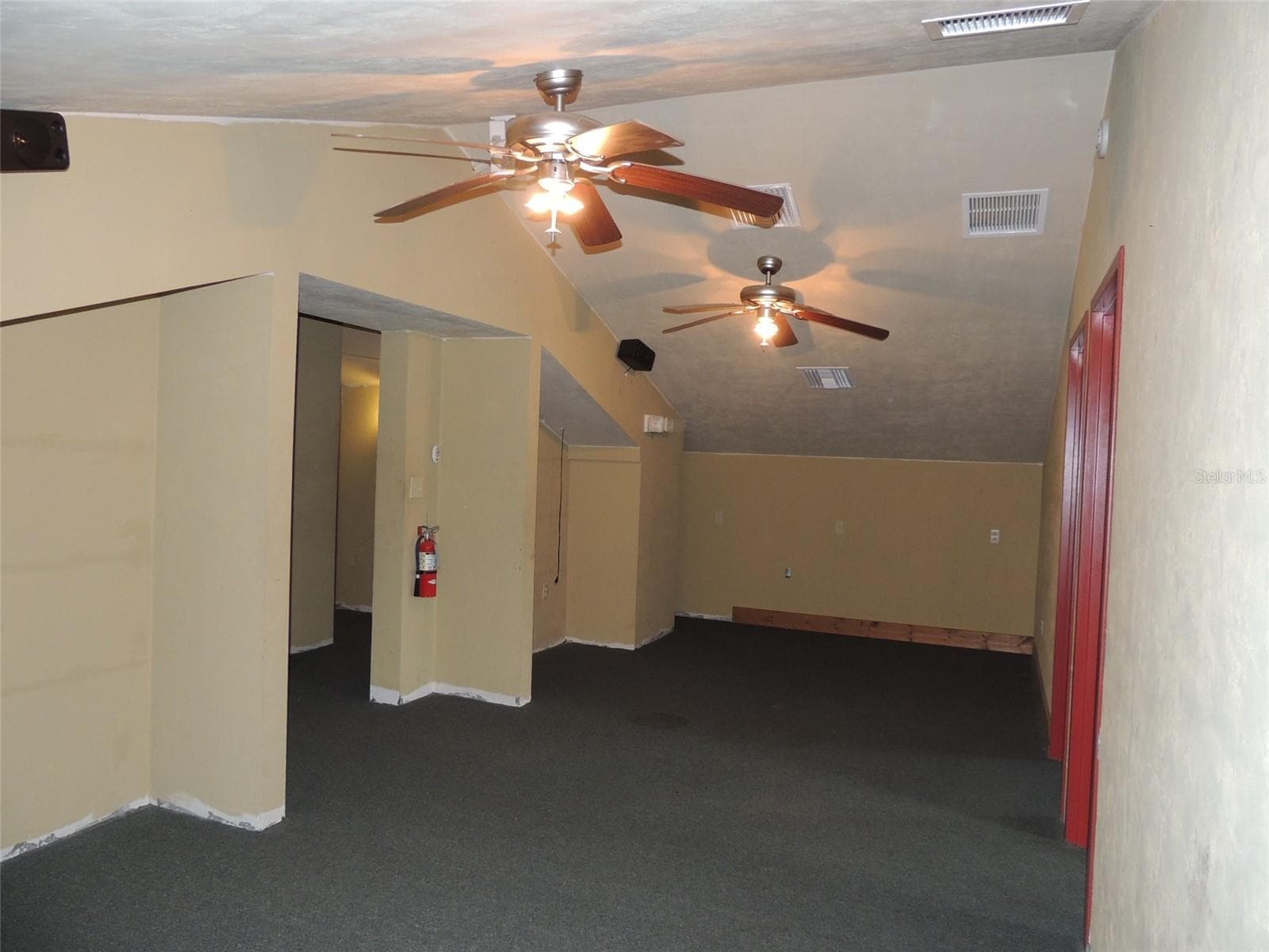 Upstairs Foyer to Offices - 6491 & 6481 SE 123RD TER, MORRISTON