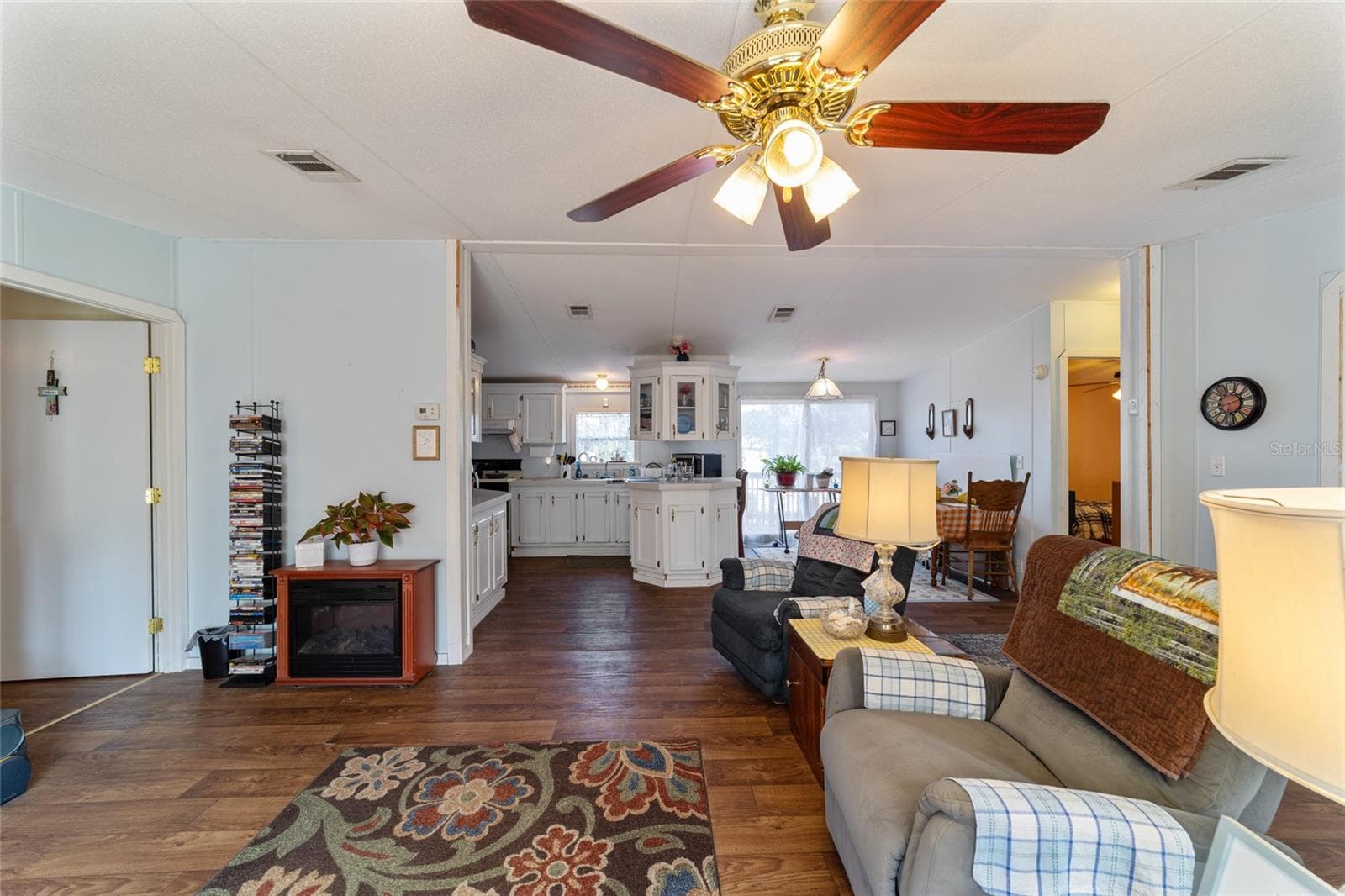 Mobile Home on Property - 6491 & 6481 SE 123RD TER, MORRISTON