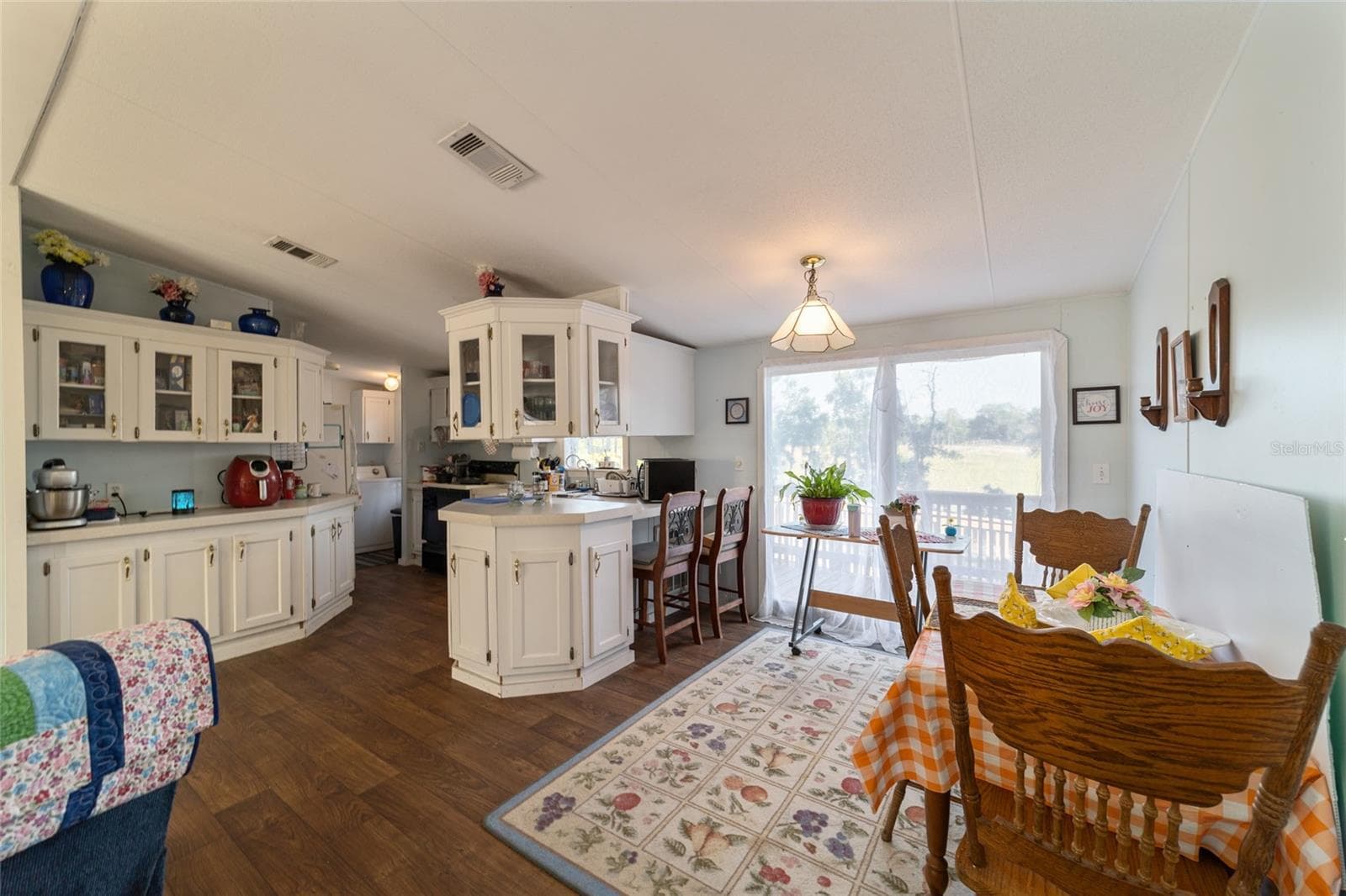 Mobile Home on Property - 6491 & 6481 SE 123RD TER, MORRISTON