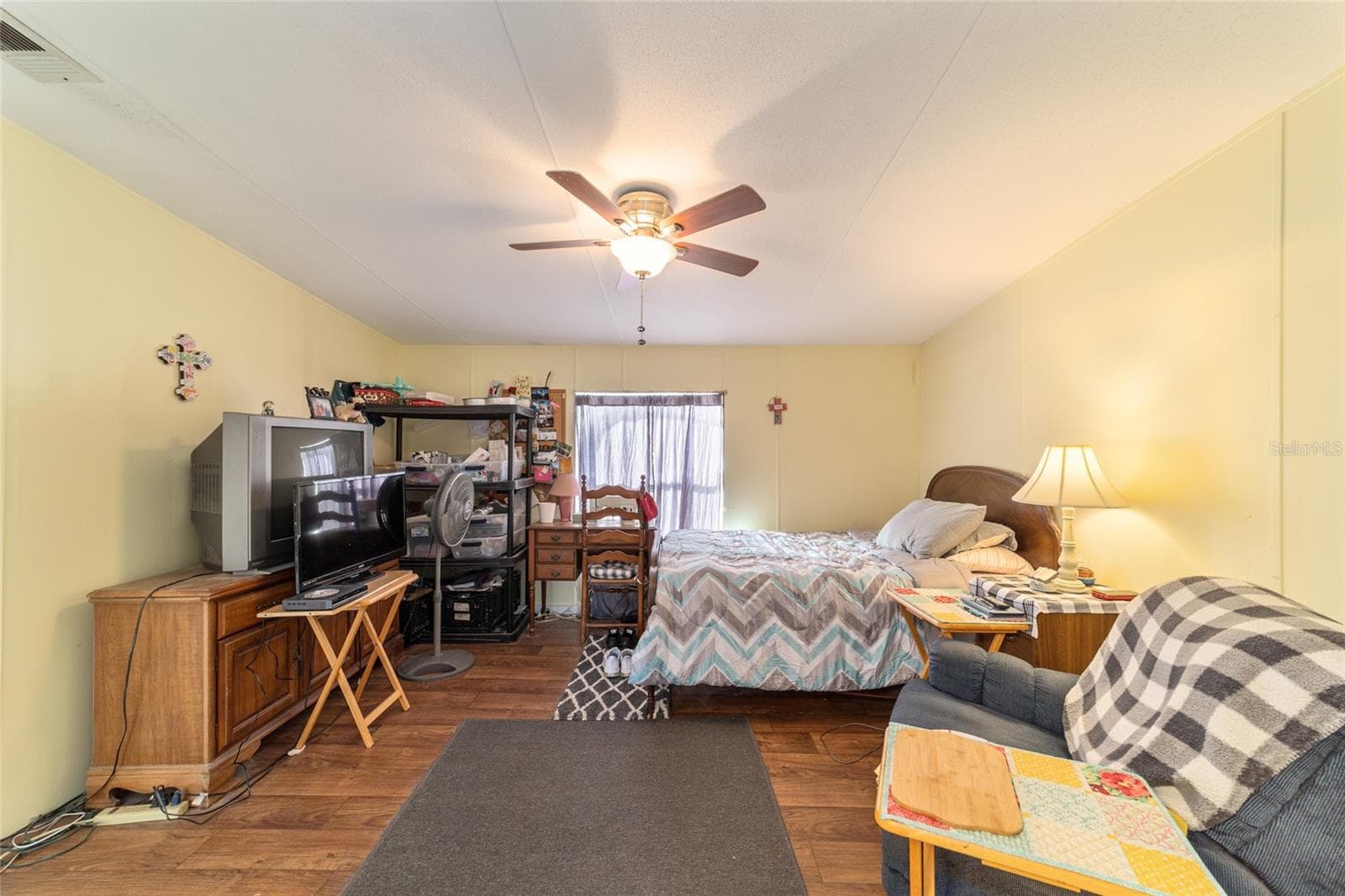 Mobile Home on Property - 6491 & 6481 SE 123RD TER, MORRISTON