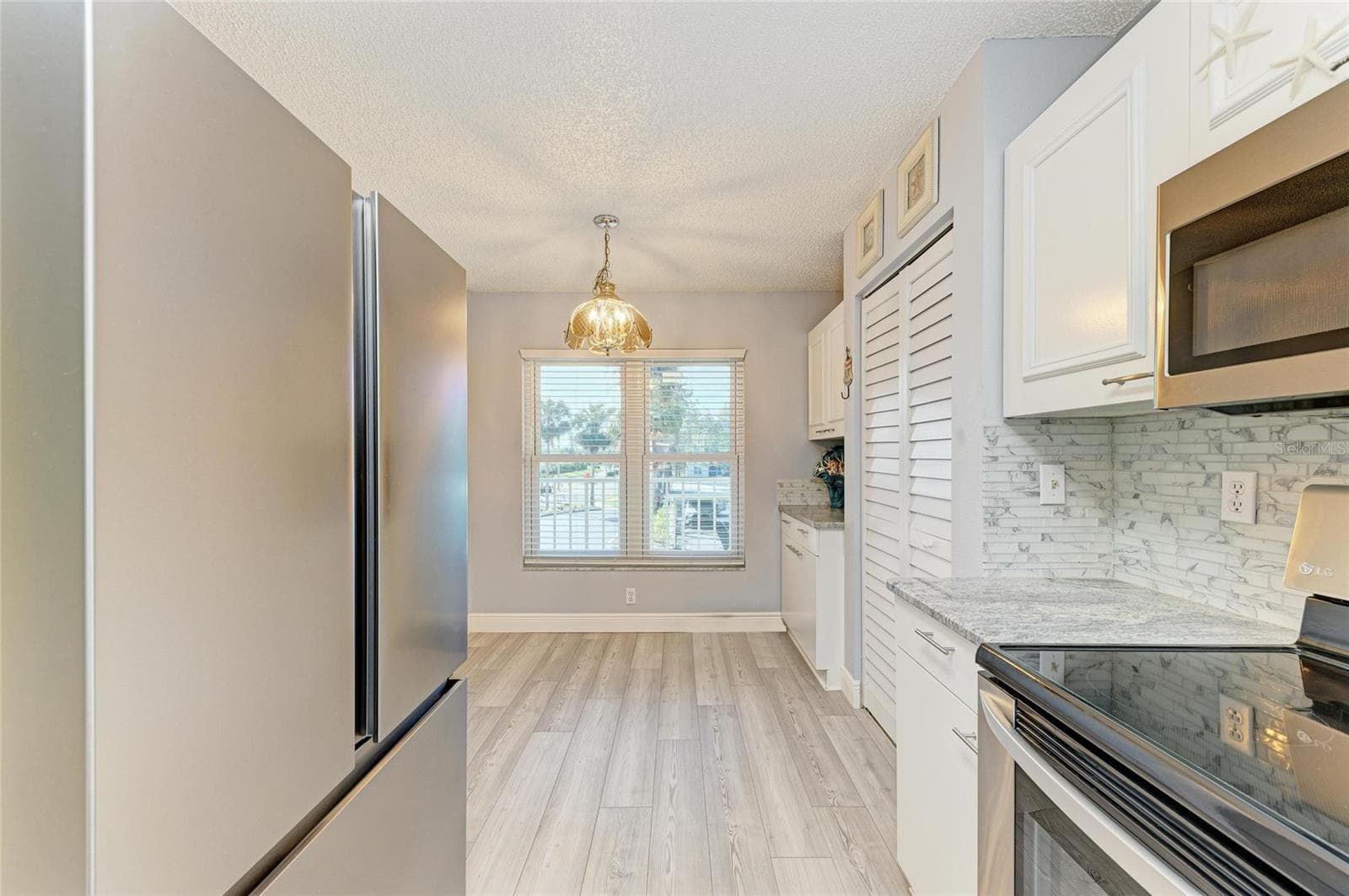 Condominium at 3980 IRONWOOD CIR #206, BRADENTON, photo 10 of 35