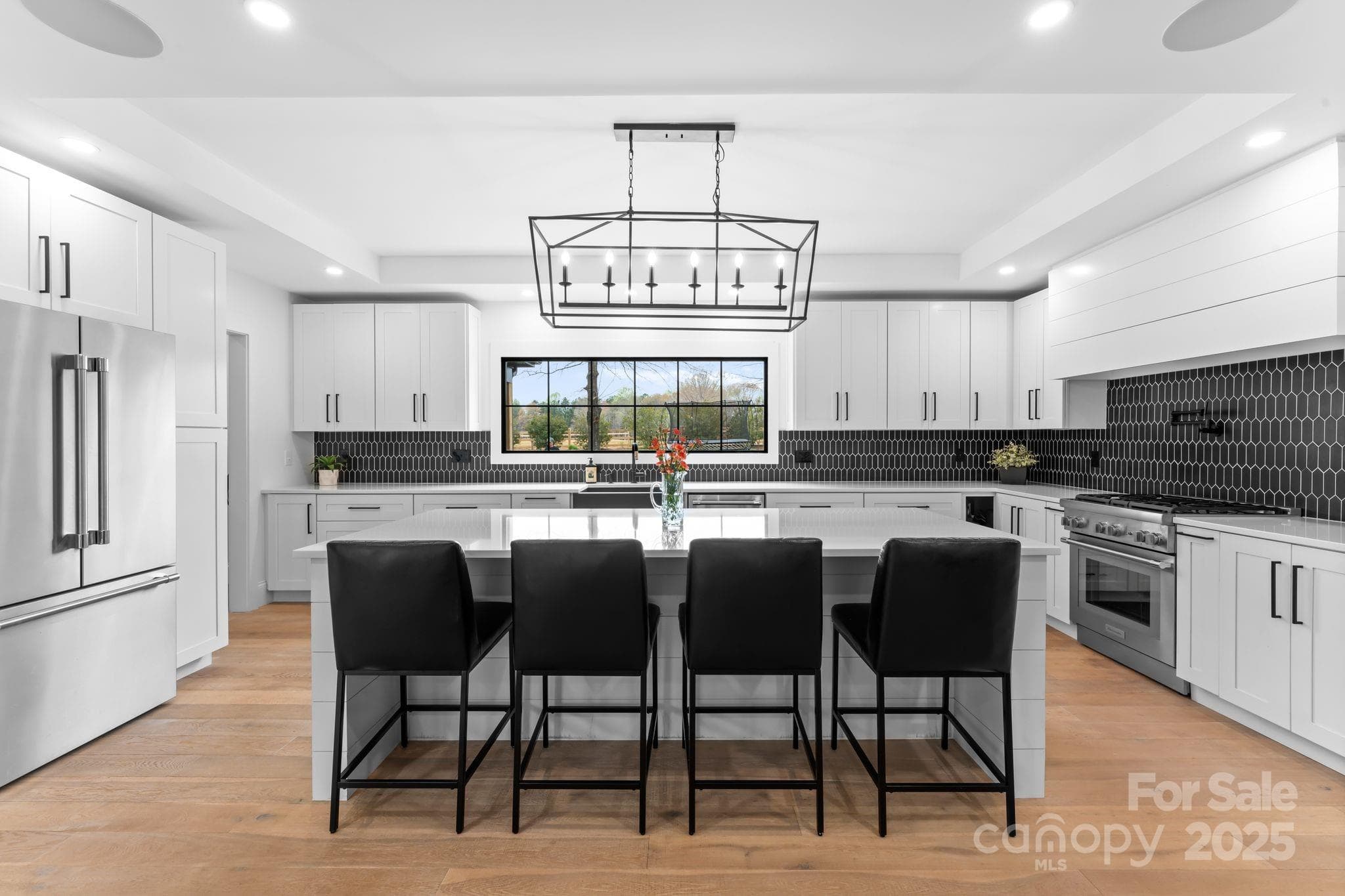 Single Family Residence at 1575 Shinnville Road, Cleveland, photo 12 of 48