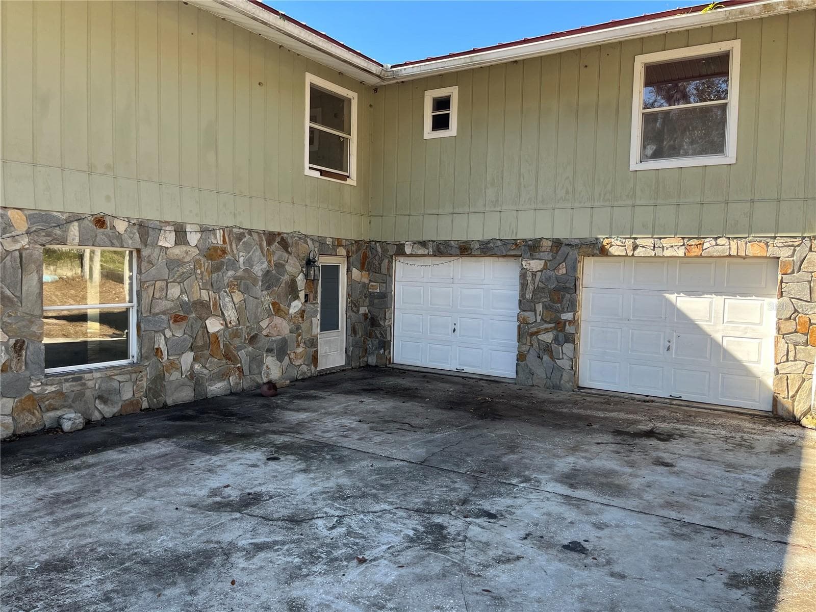 Single Family Residence at 330 CALLITRIS AVE, POLK CITY, photo 5 of 31