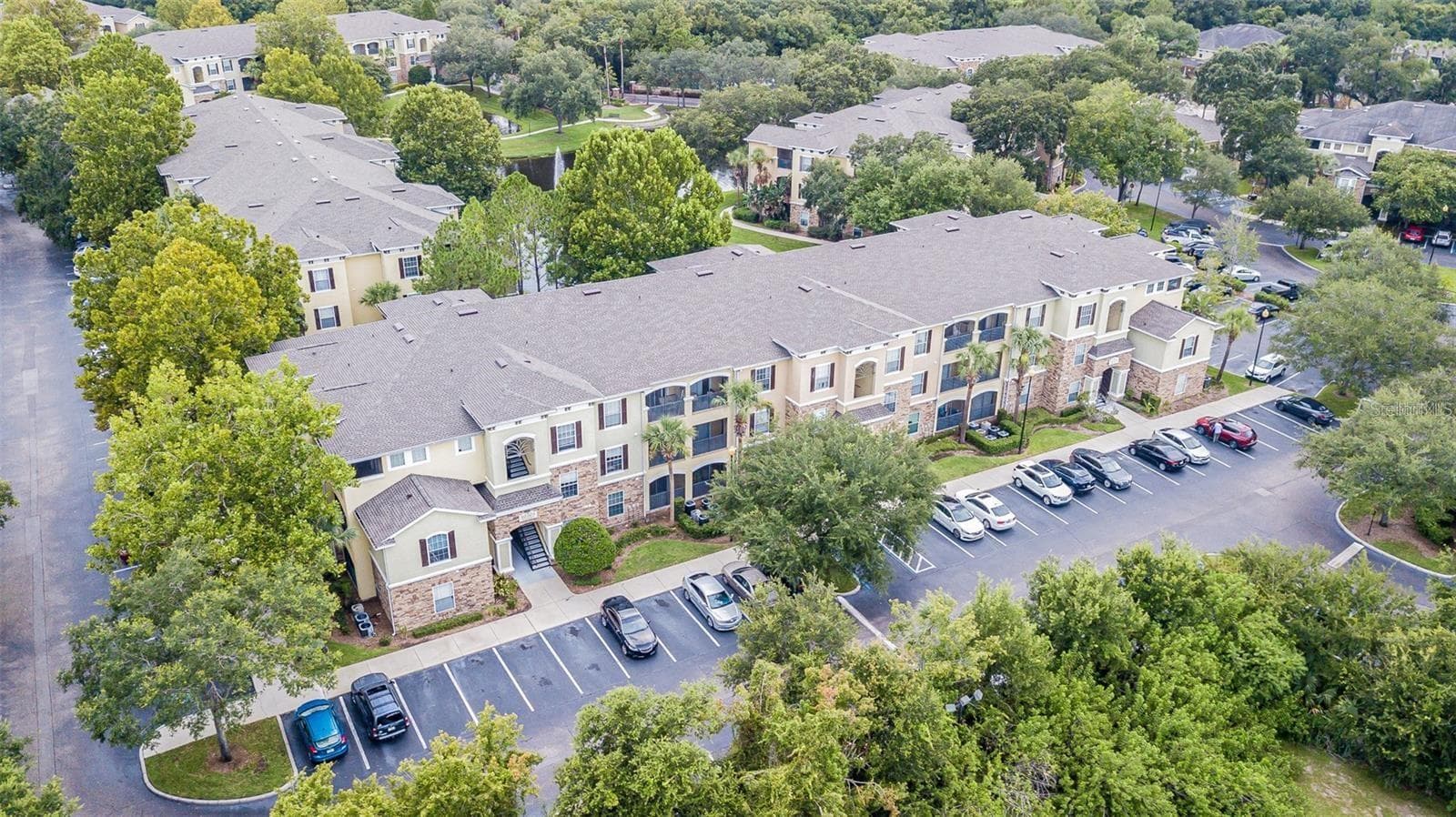 10205 COURTNEY PALMS BLVD #304