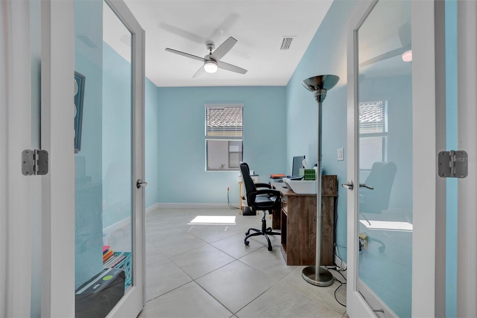 Single Family Residence at 5317 CORAL REEF WAY, BRADENTON, photo 19 of 67