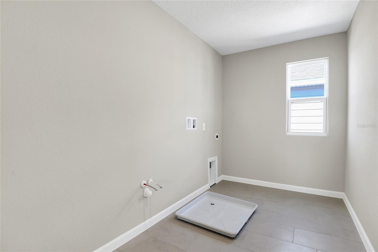 Single Family Residence at 199 BULL FROG LN, UMATILLA, photo 18 of 22