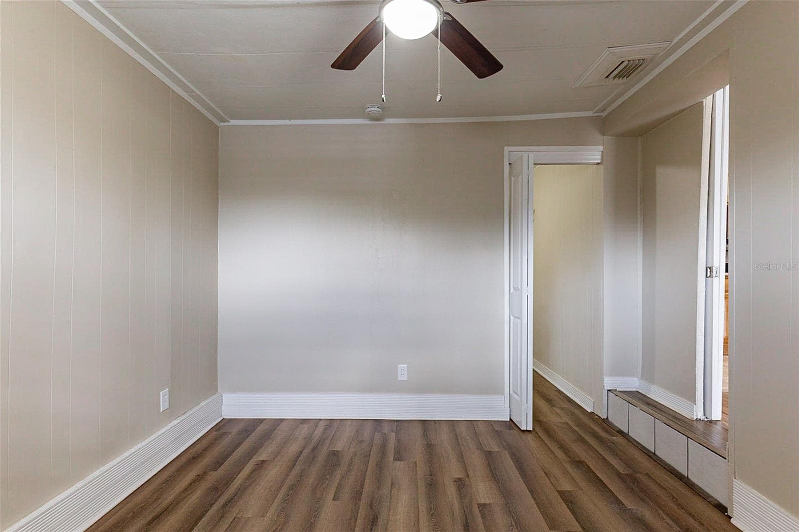 Single Family Residence at 7216 E EMMA ST, TAMPA, photo 8 of 21