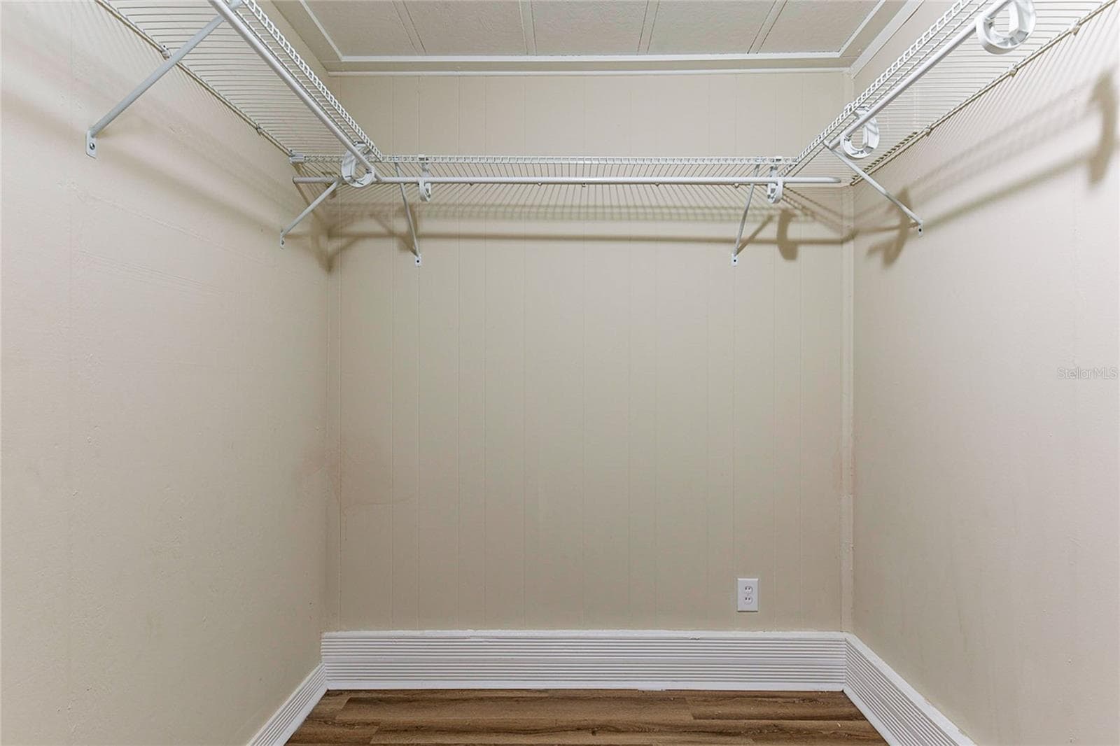 Single Family Residence at 7216 E EMMA ST, TAMPA, photo 9 of 21