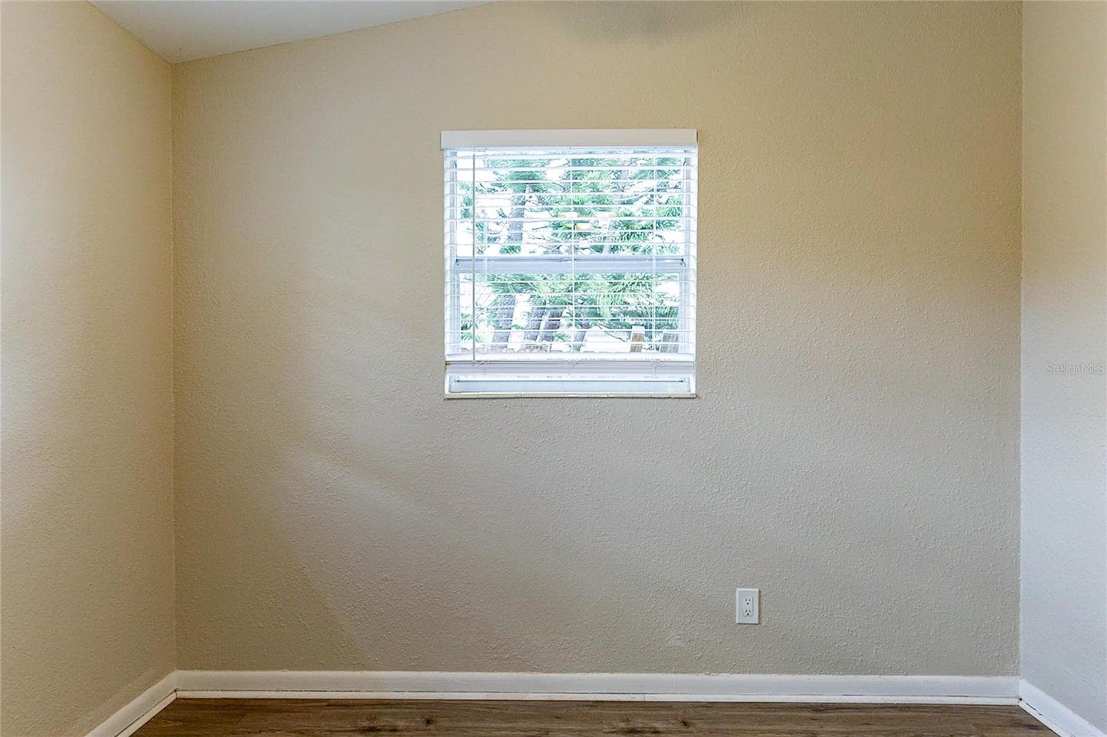 Single Family Residence at 7216 E EMMA ST, TAMPA, photo 11 of 21