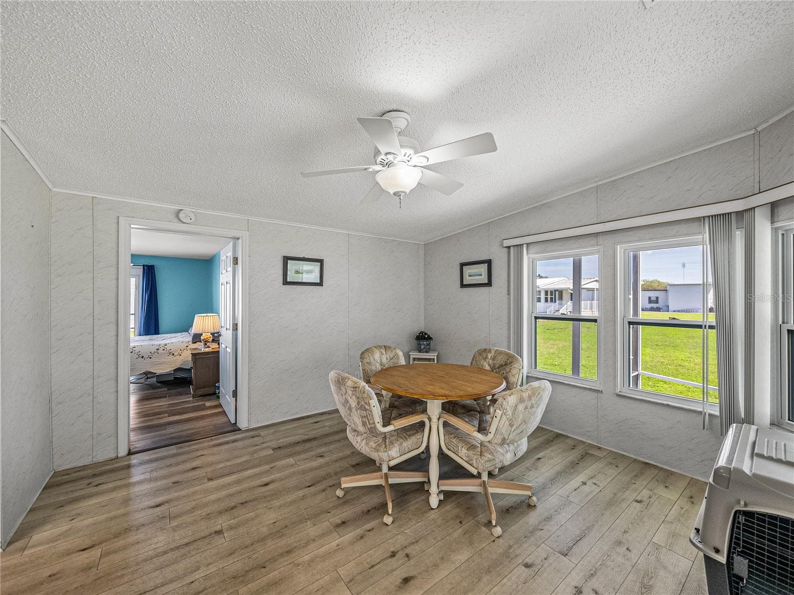 Manufactured Home at 8925 SOUTHSHORE CT, POLK CITY, photo 16 of 88