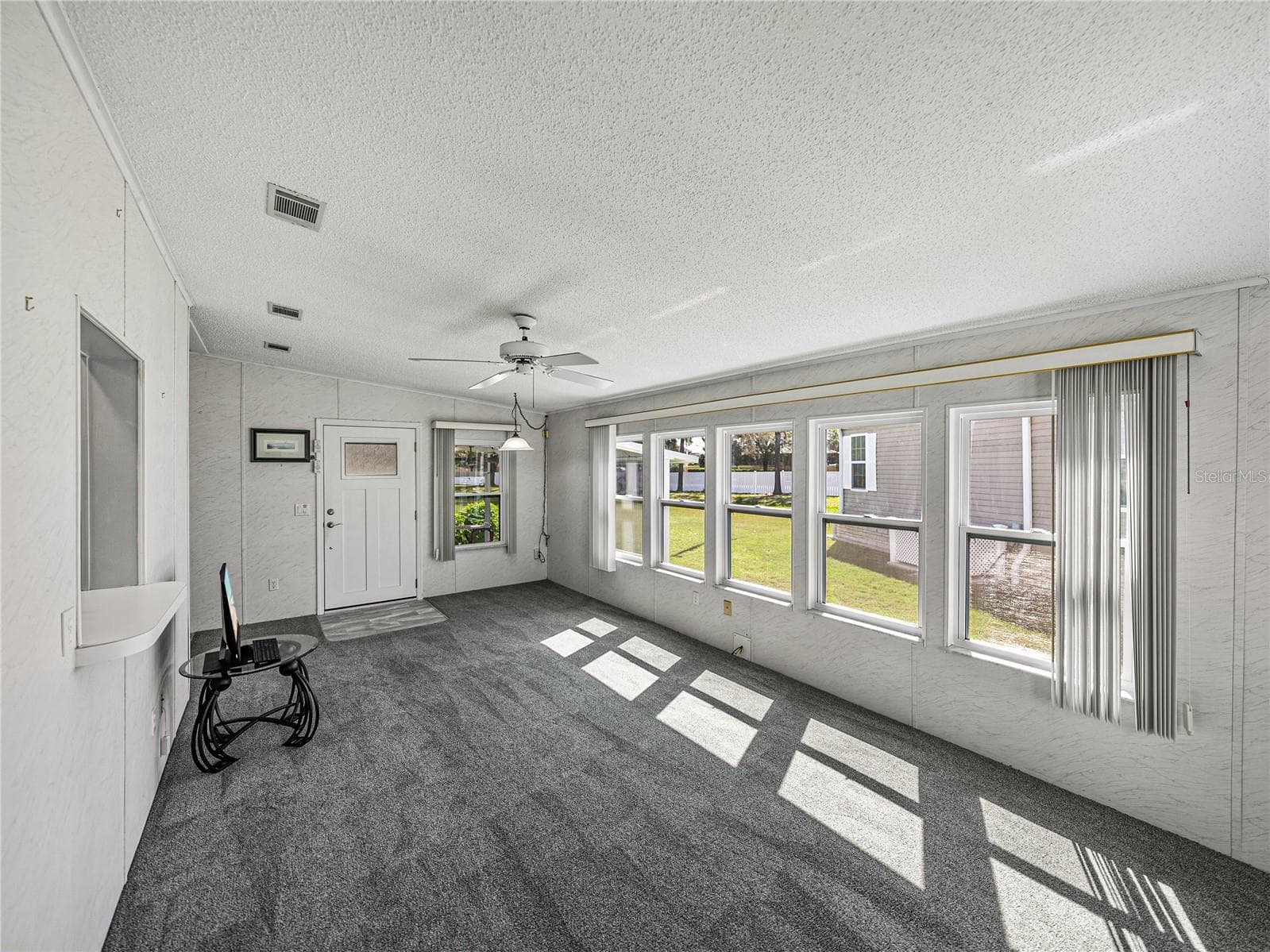 Manufactured Home at 8925 SOUTHSHORE CT, POLK CITY, photo 19 of 88