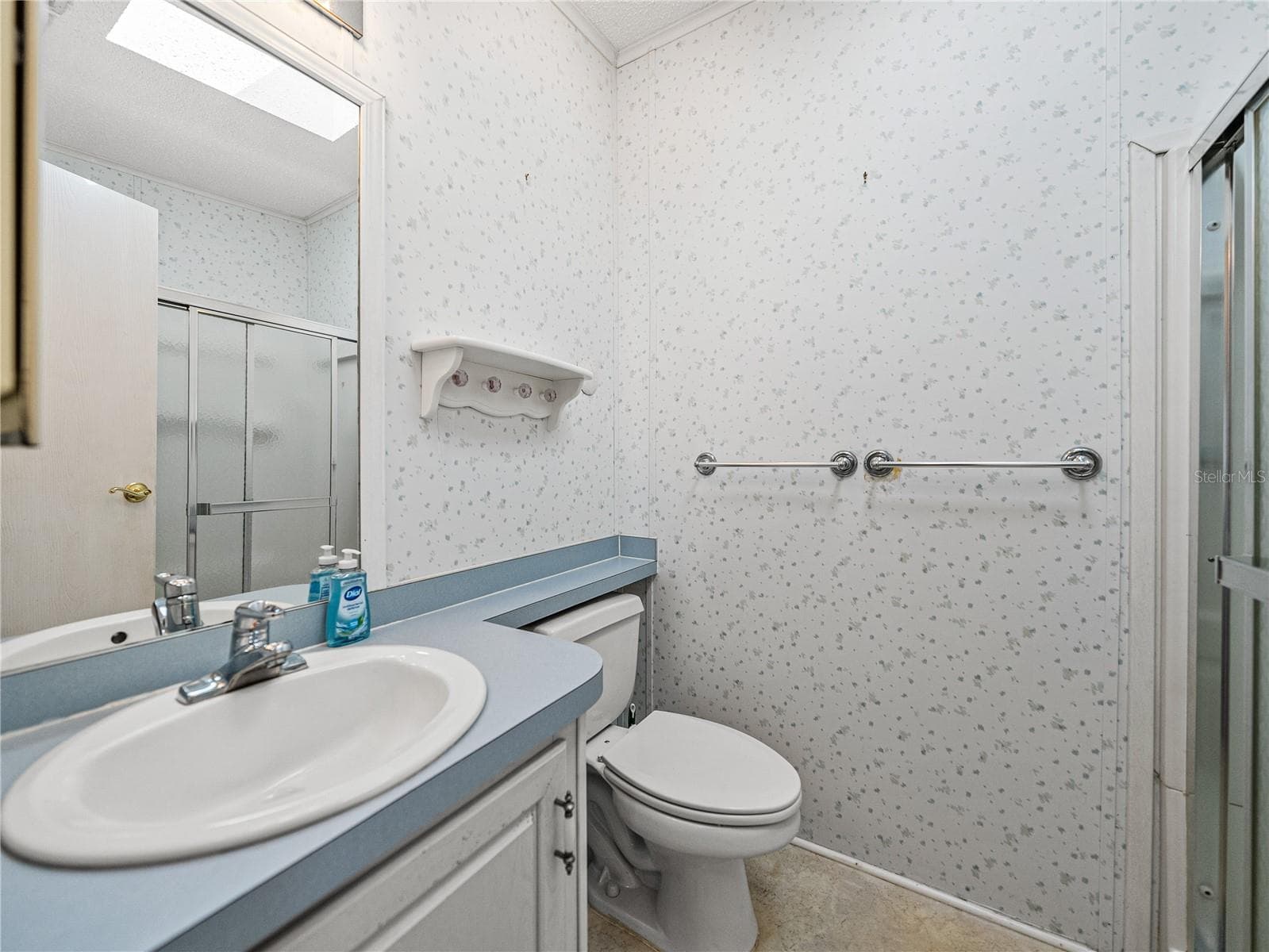Manufactured Home at 8925 SOUTHSHORE CT, POLK CITY, photo 27 of 88