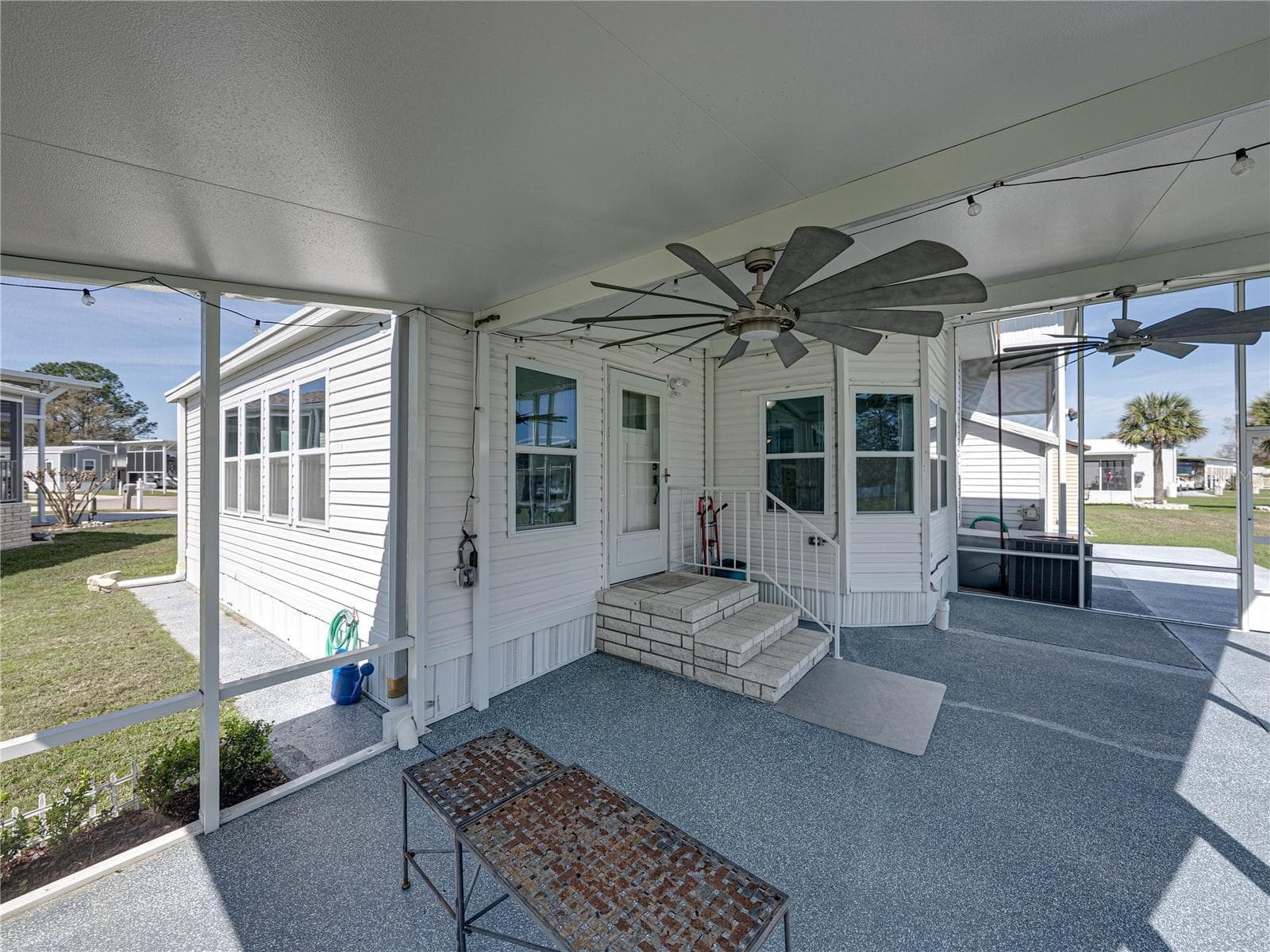 Manufactured Home at 8925 SOUTHSHORE CT, POLK CITY, photo 38 of 88