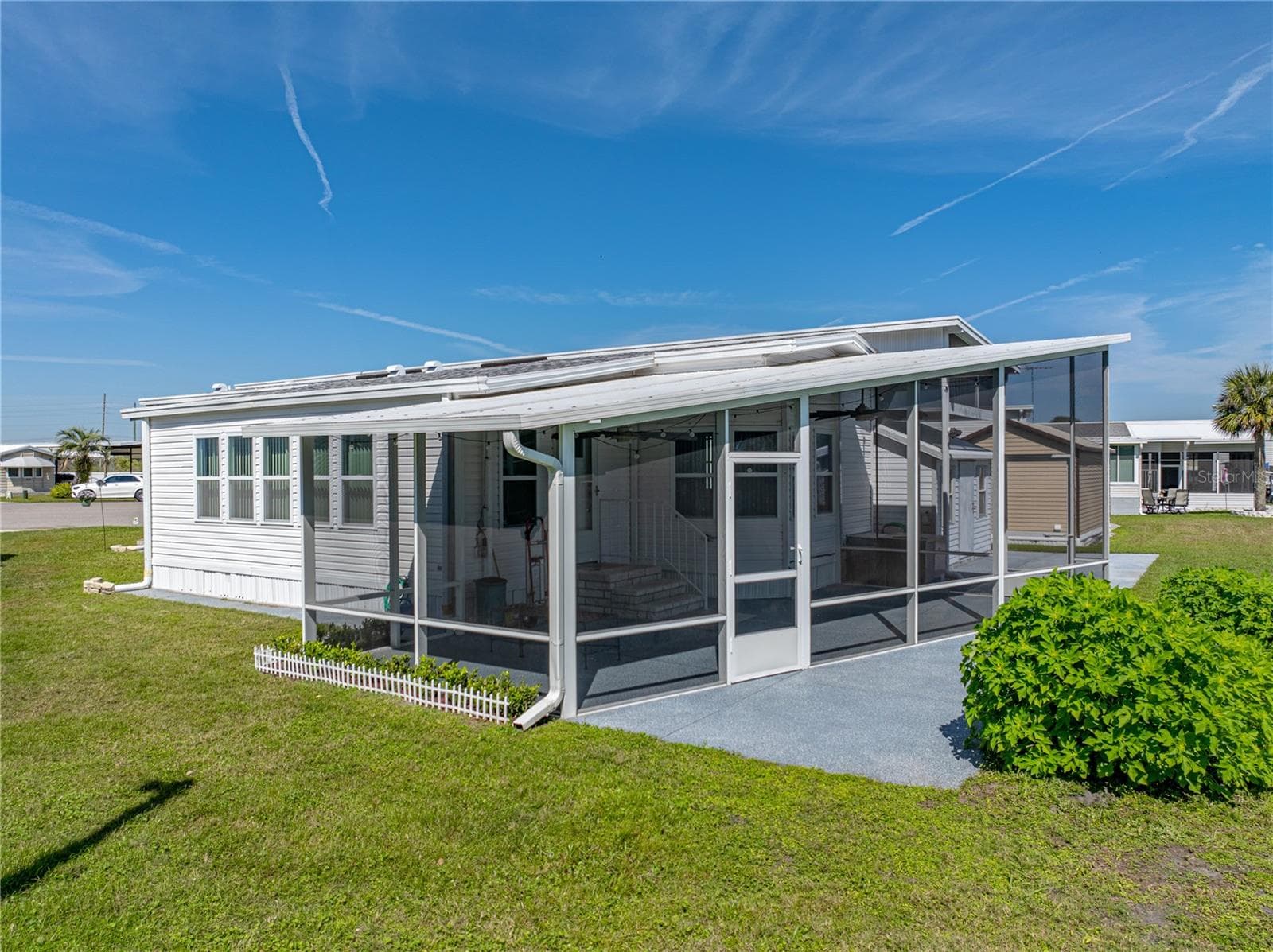 Manufactured Home at 8925 SOUTHSHORE CT, POLK CITY, photo 48 of 88