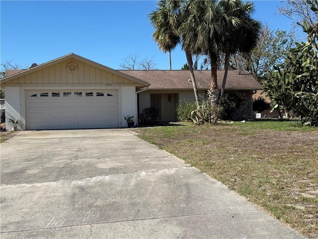 11684 W SUNNYBROOK CT