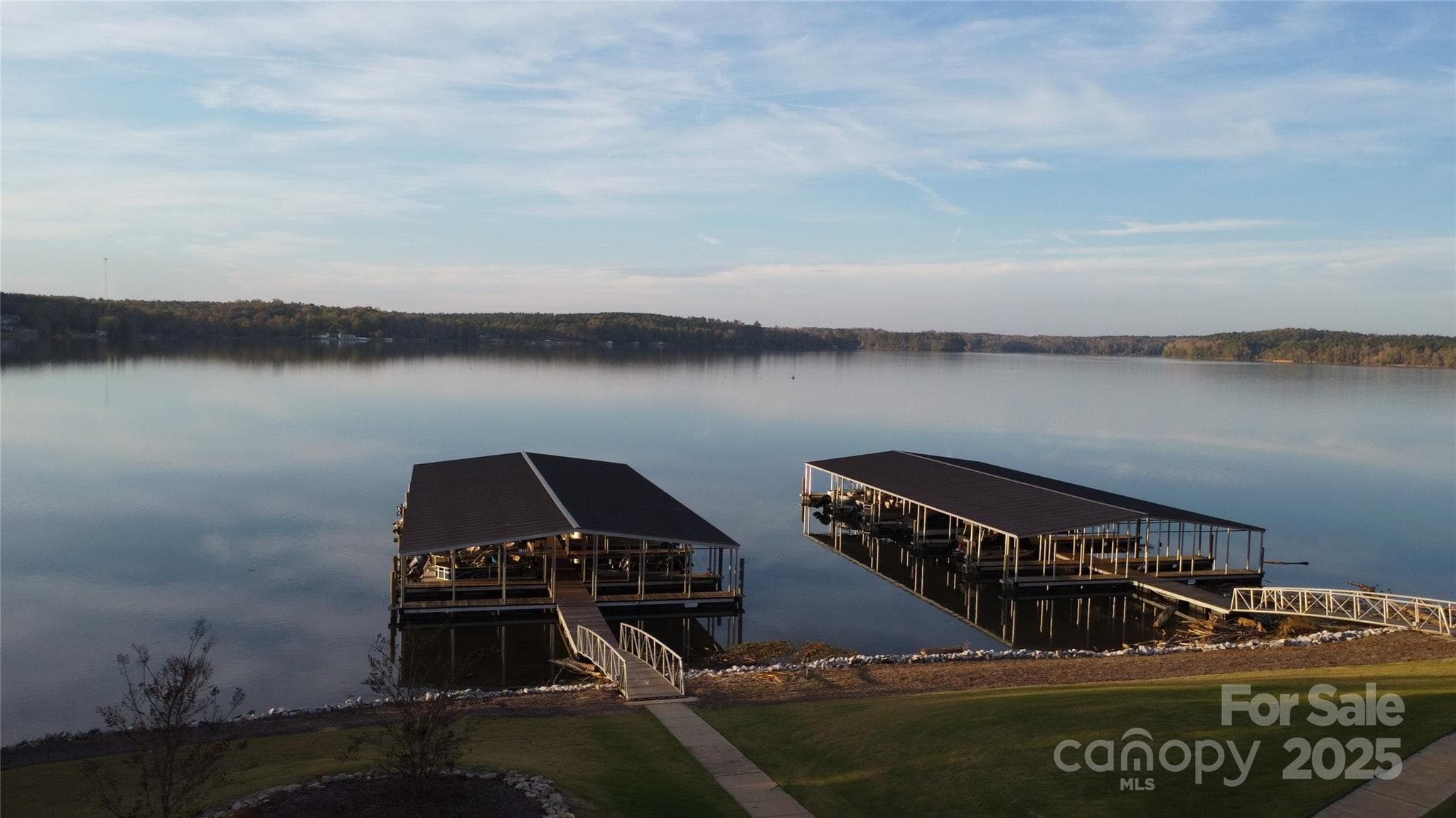 Sunset Pointe Marina - 10153 Lakeshore Drive, Lancaster