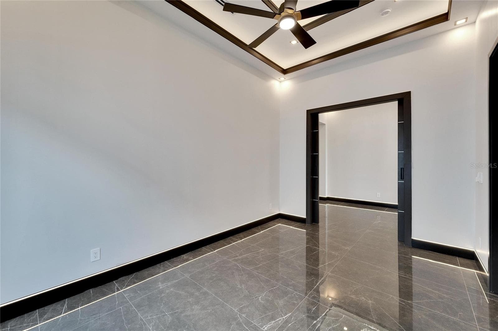 Single Family Residence at 6540 SIMONE SHORES CIR, APOLLO BEACH, photo 28 of 85