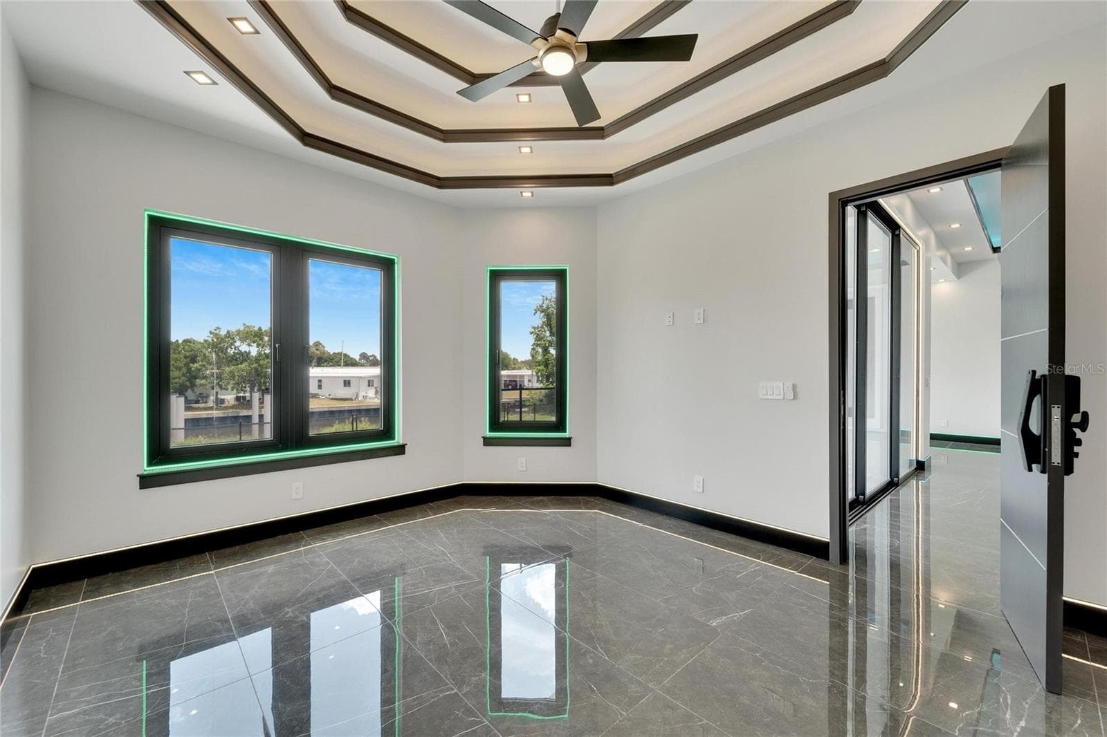 Single Family Residence at 6540 SIMONE SHORES CIR, APOLLO BEACH, photo 33 of 85