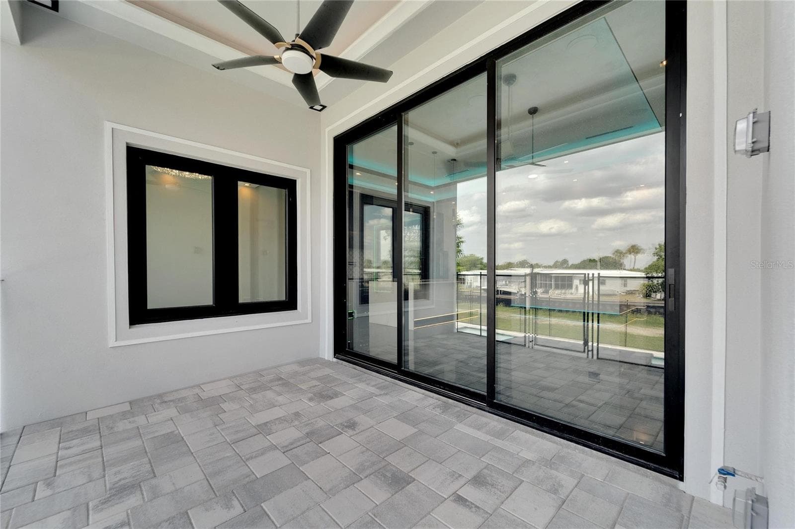 Single Family Residence at 6540 SIMONE SHORES CIR, APOLLO BEACH, photo 54 of 85