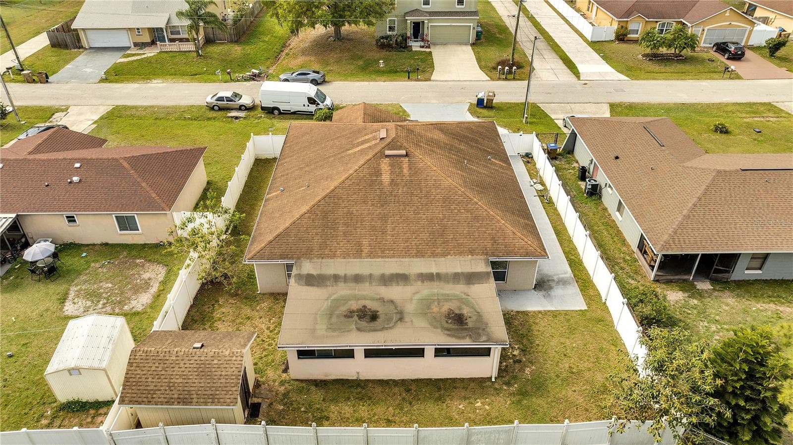 Single Family Residence at 639 MESILLA DR, KISSIMMEE, photo 38 of 42