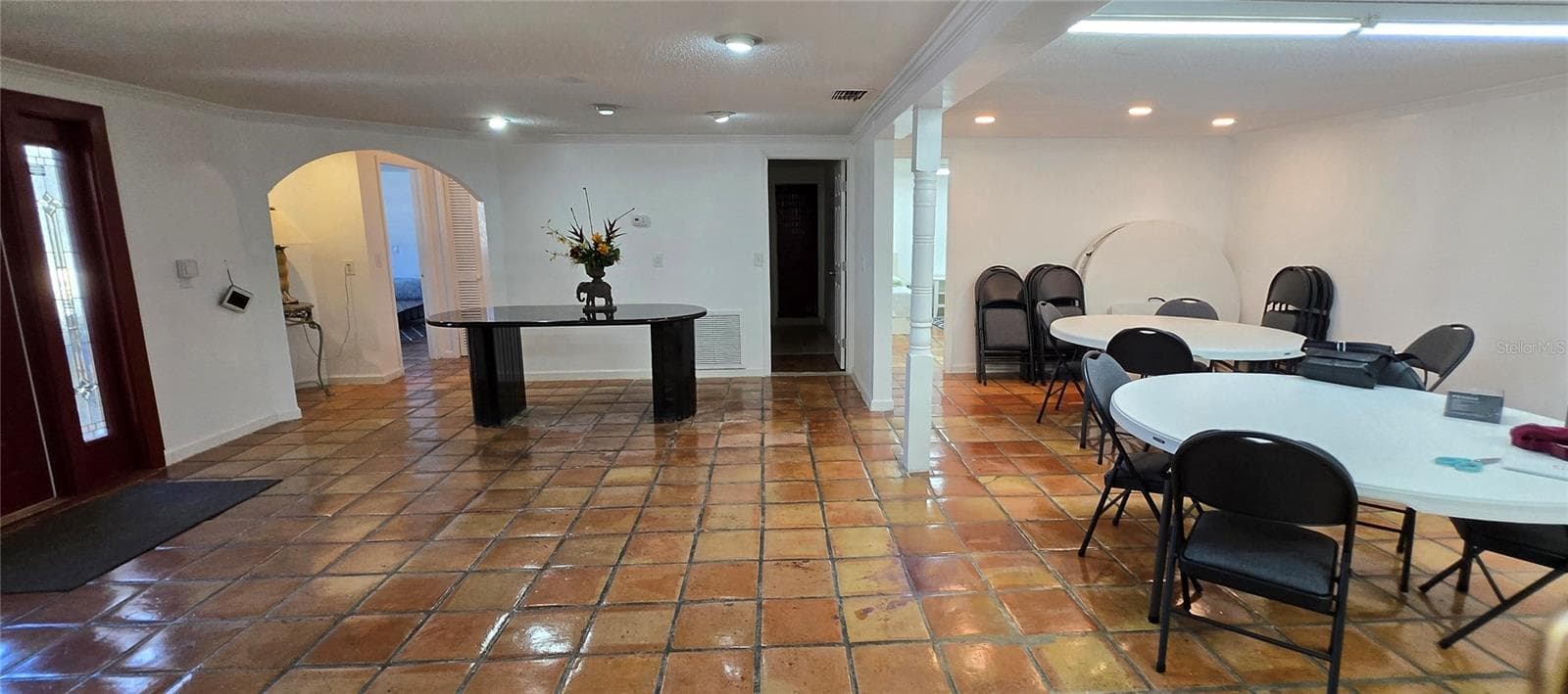 Reception Area - 8814 ROCKY CREEK DR, TAMPA