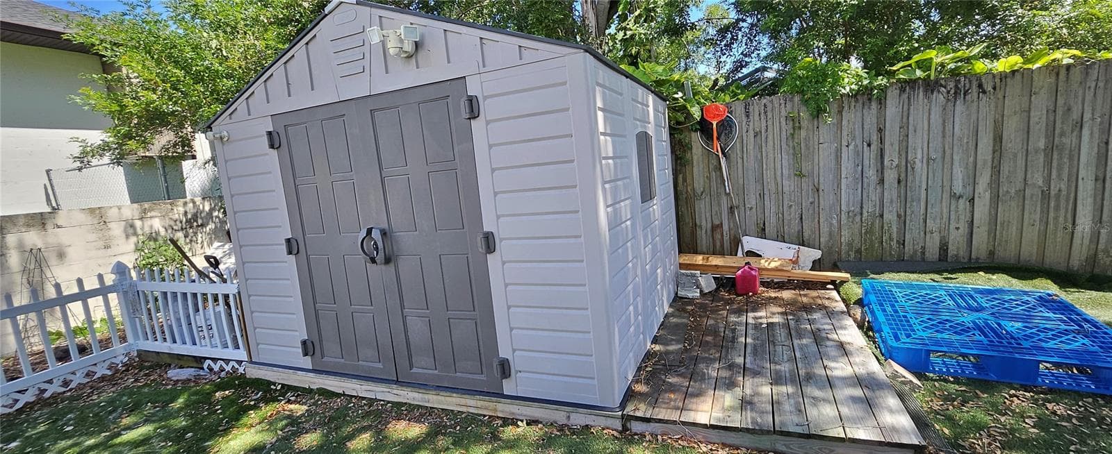 Portable Storage Shed - 8814 ROCKY CREEK DR, TAMPA