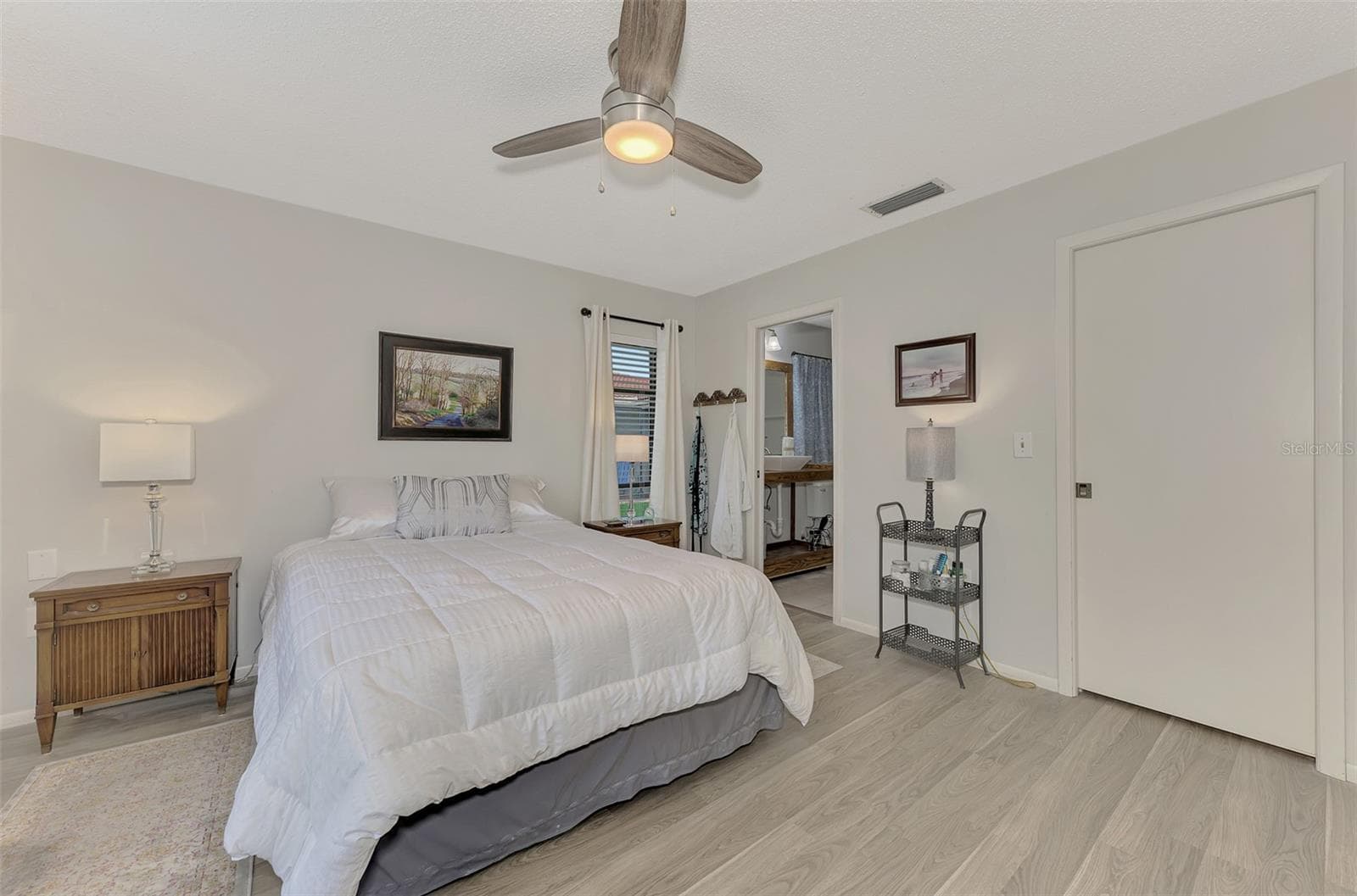 Master with Walkin Closet and Bathroom - 5103 GREENCROFT RD, SARASOTA