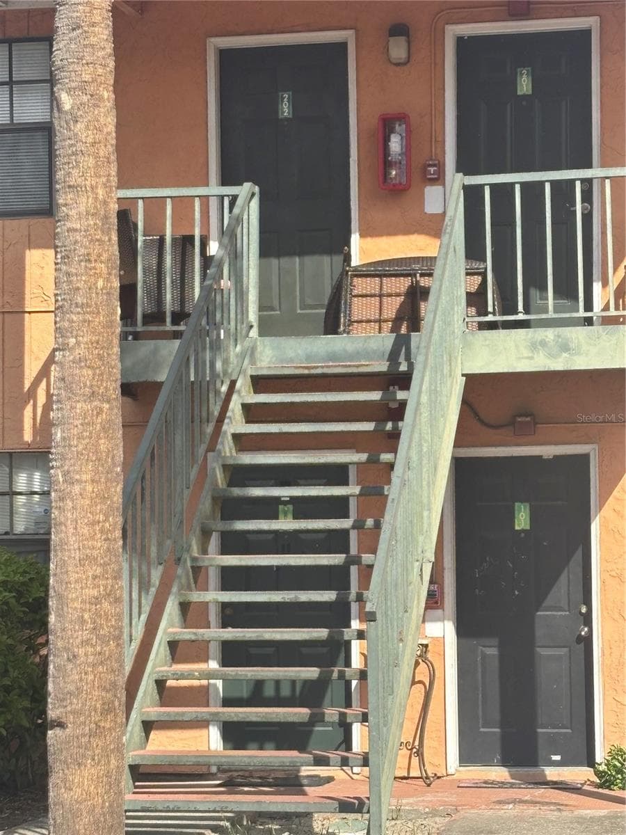 Condominium at 12403 HIBISCUS OAK PL #202, TAMPA, photo 2 of 40