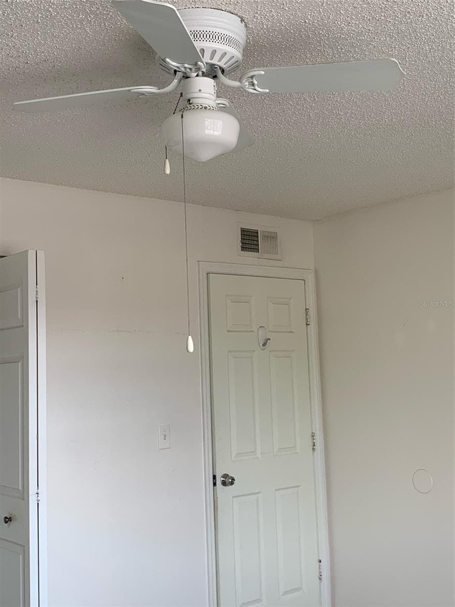 Condominium at 12403 HIBISCUS OAK PL #202, TAMPA, photo 24 of 40